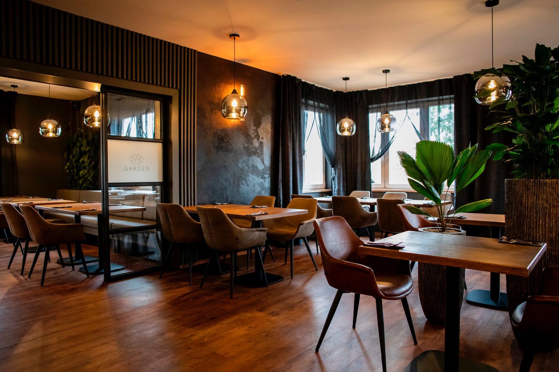 GARDEN Restaurant & Pension