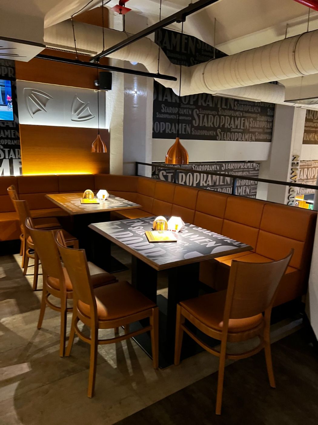 Restaurace Potrefená husa České Budějovice OC IGY foto 6