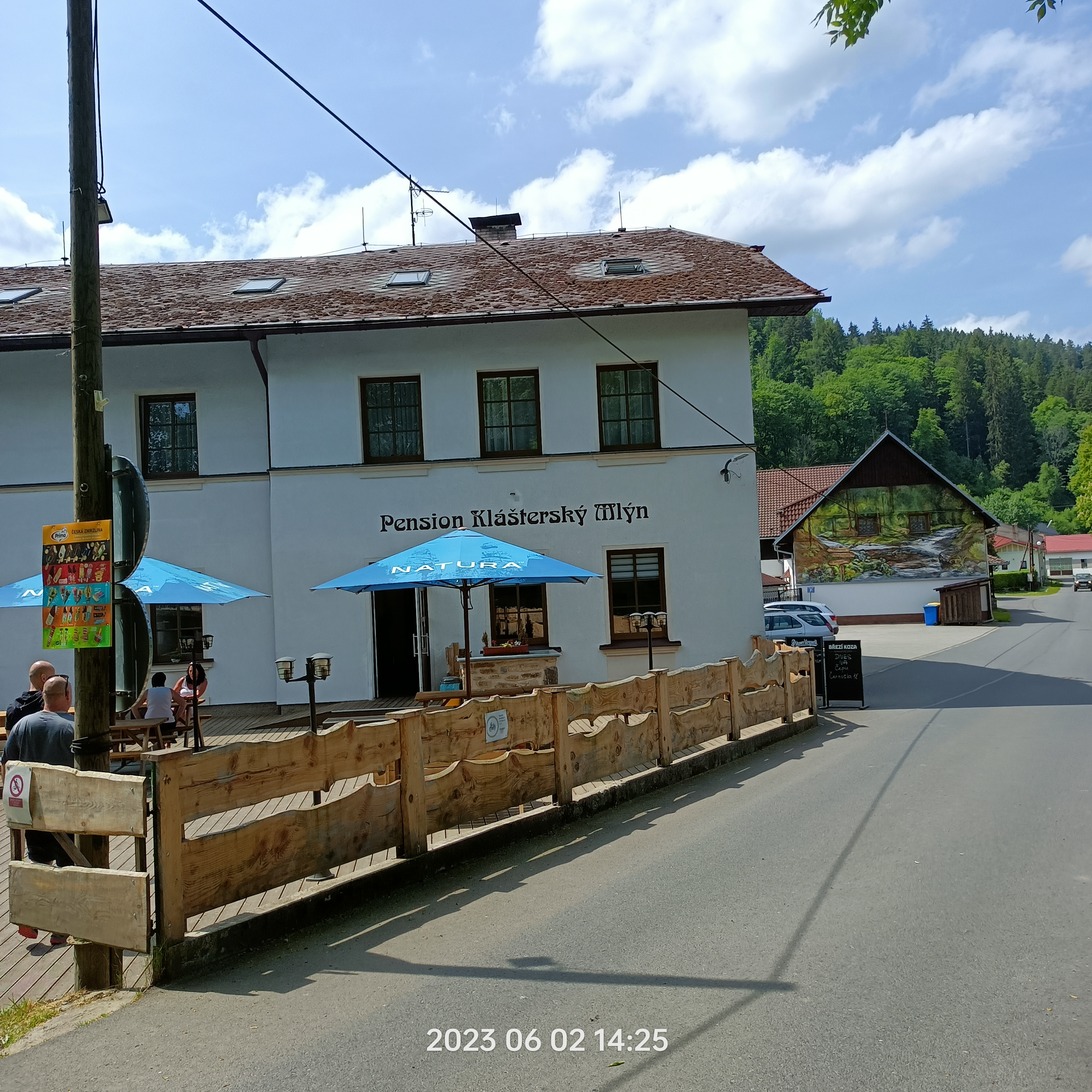 Restaurace Klášterský mlýn foto 2