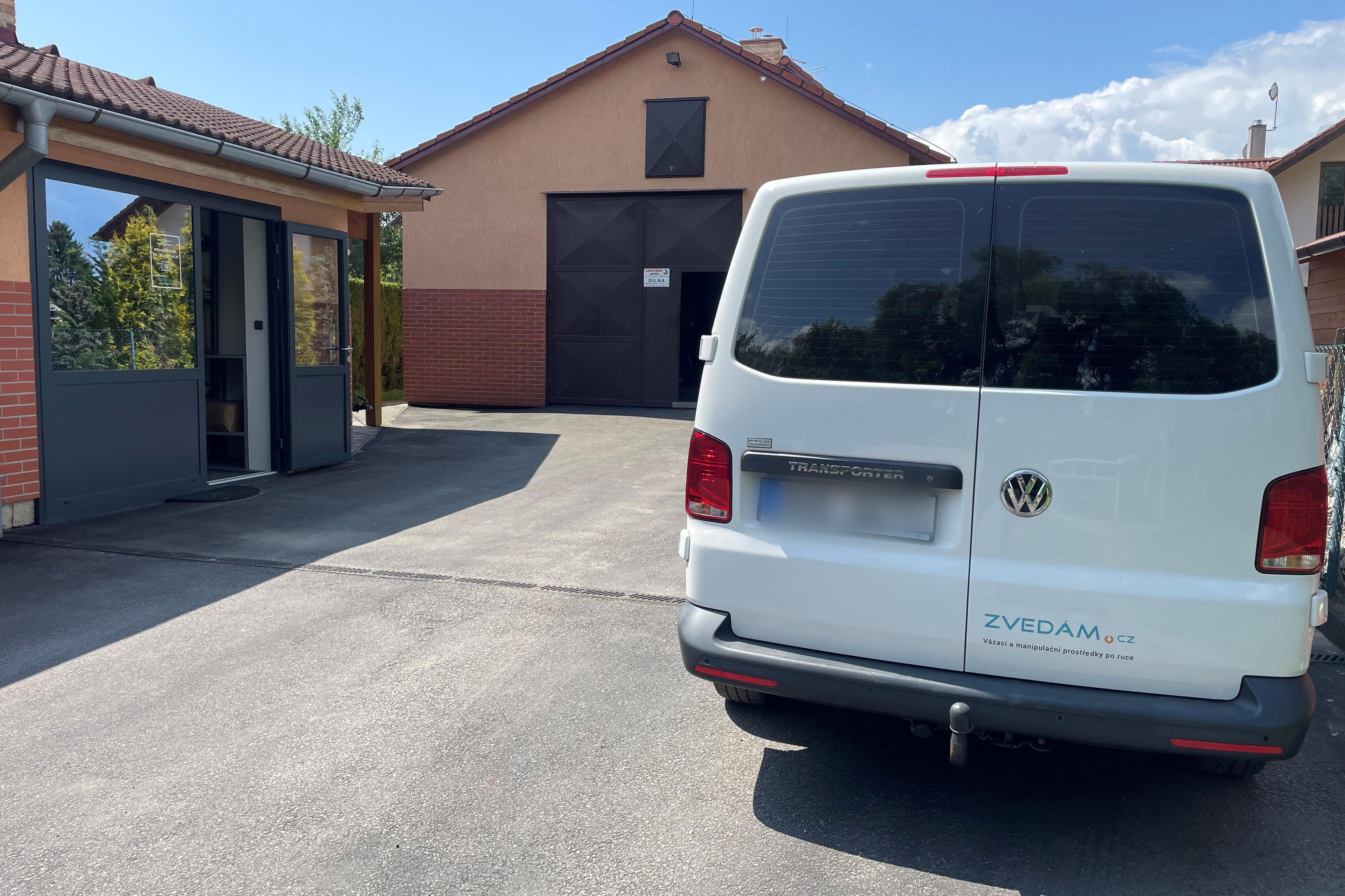 LOGITECH servis, s.r.o.