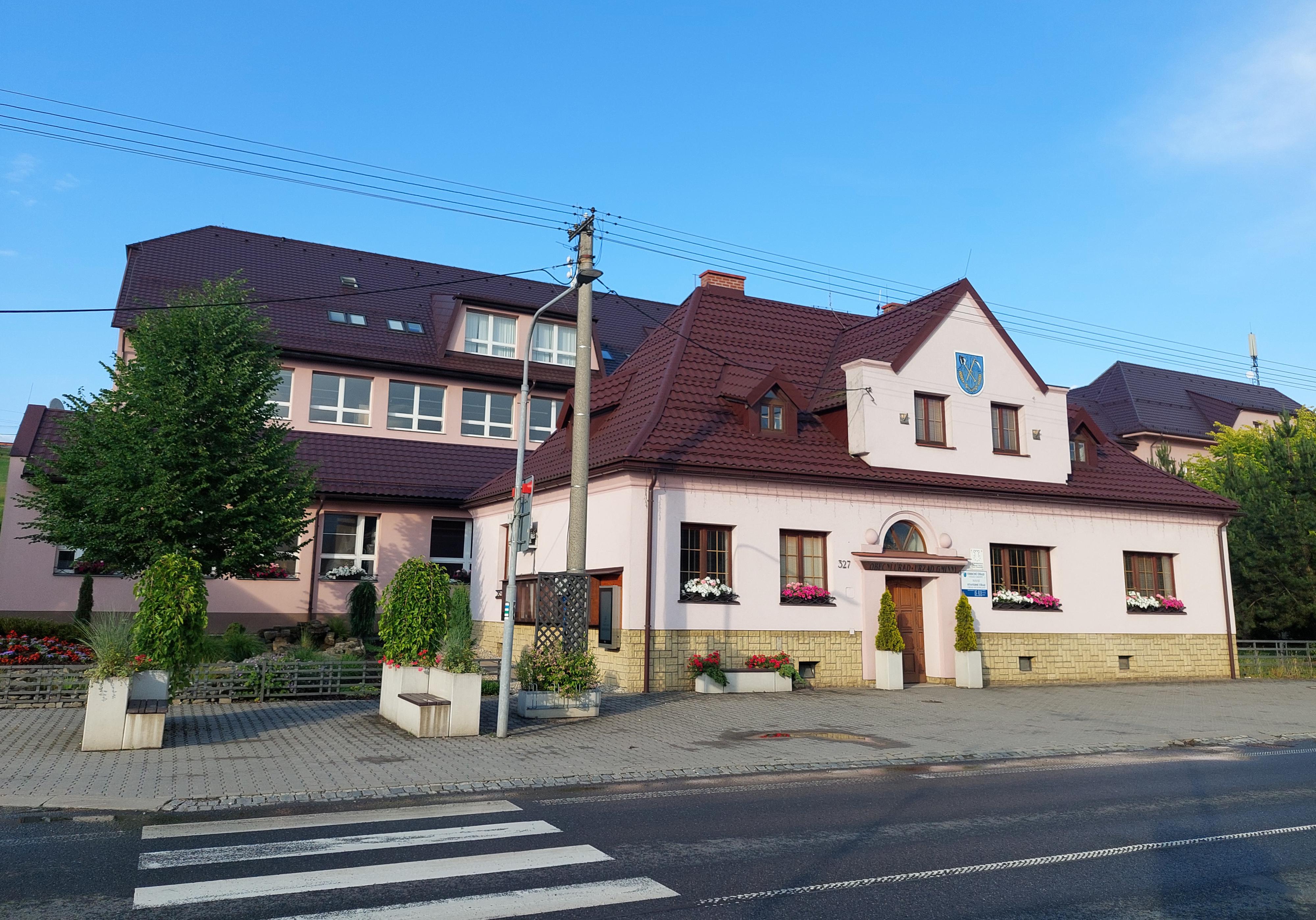 Návsí - obecní úřad foto 4