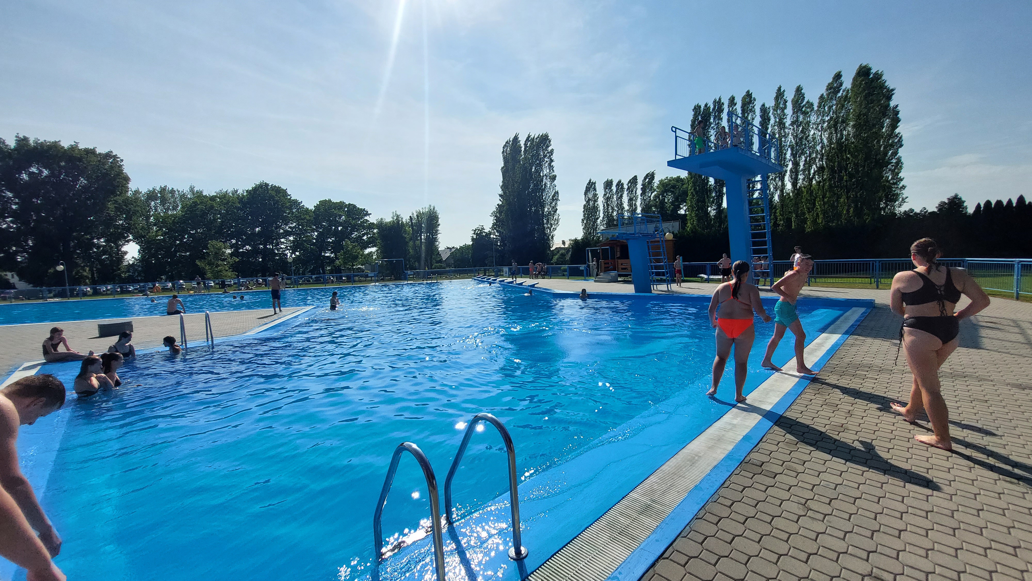 Koupaliště a minigolf Hulín foto 3