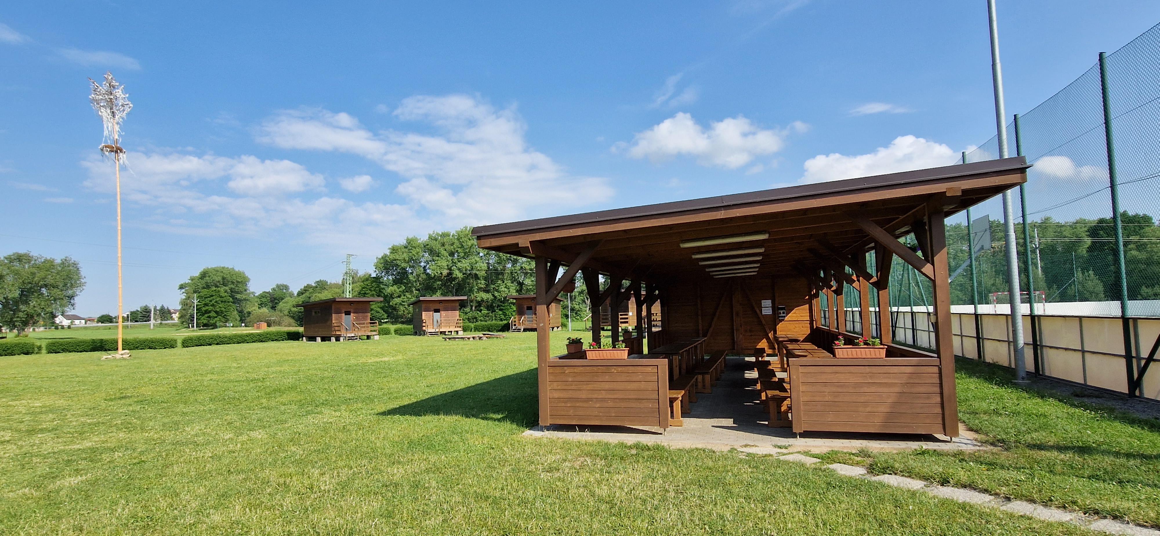 Sportovně rekreační areál Čejetice foto 3