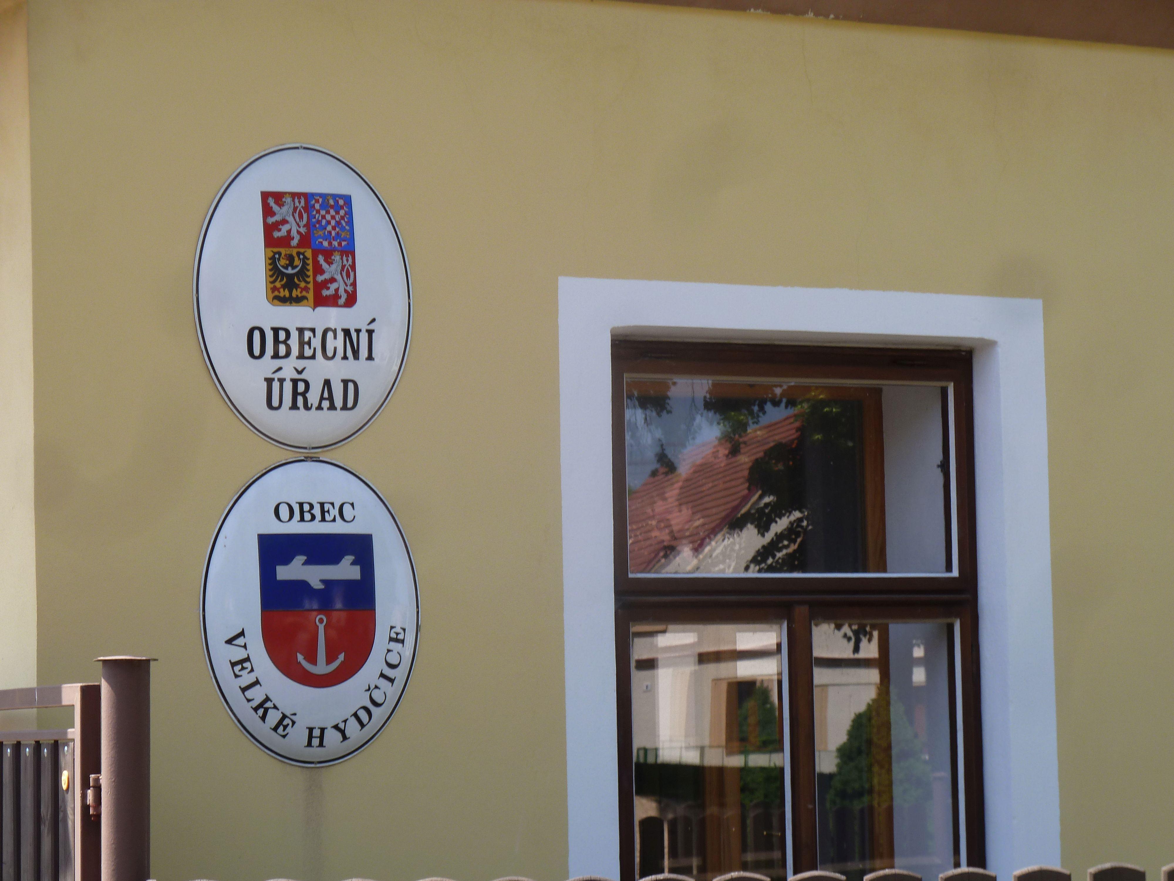 Velké Hydčice - obecní úřad foto 4