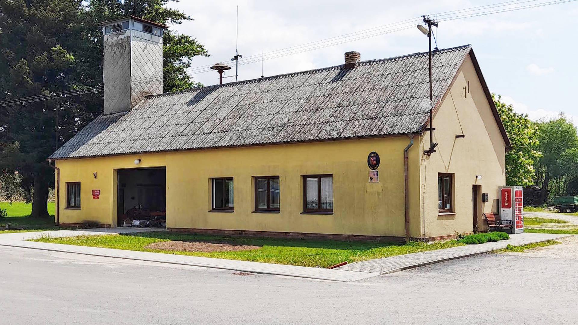 Volfířov - obecní úřad foto 2