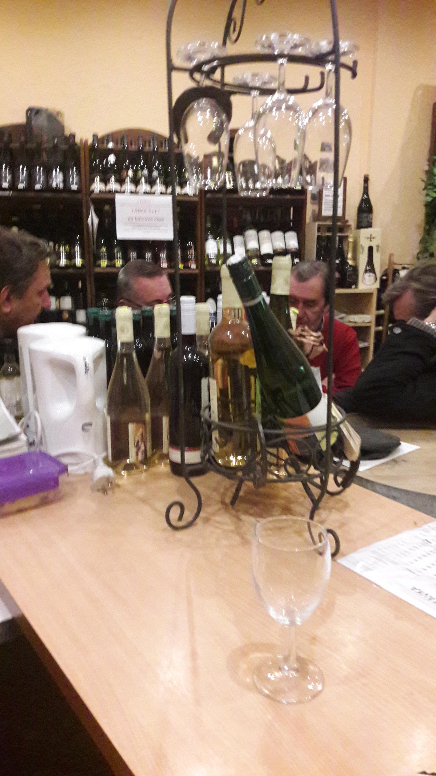 Vinotéka Povinná zastávka foto 3