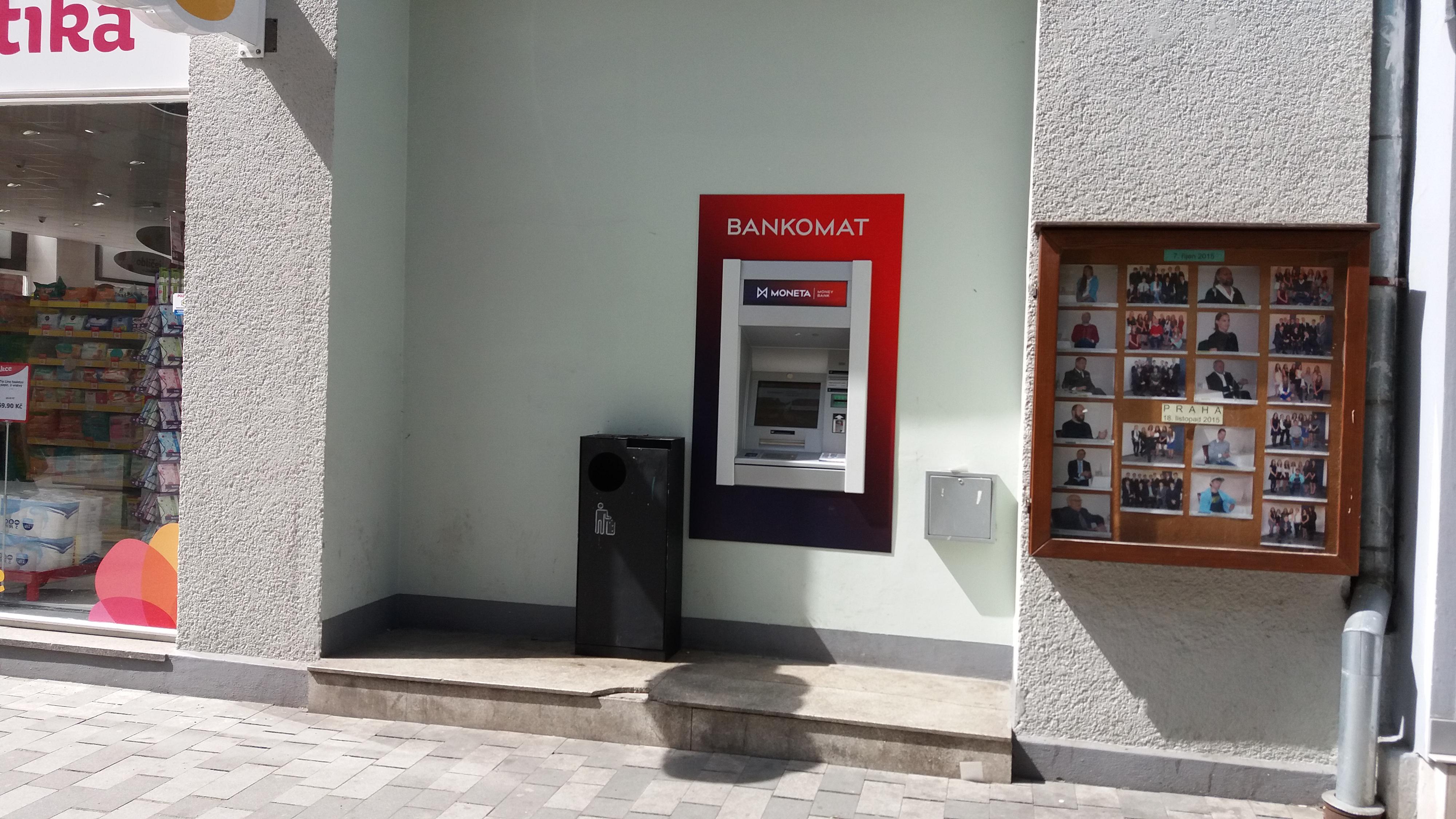 Bankomat MONETA Money Bank foto 2