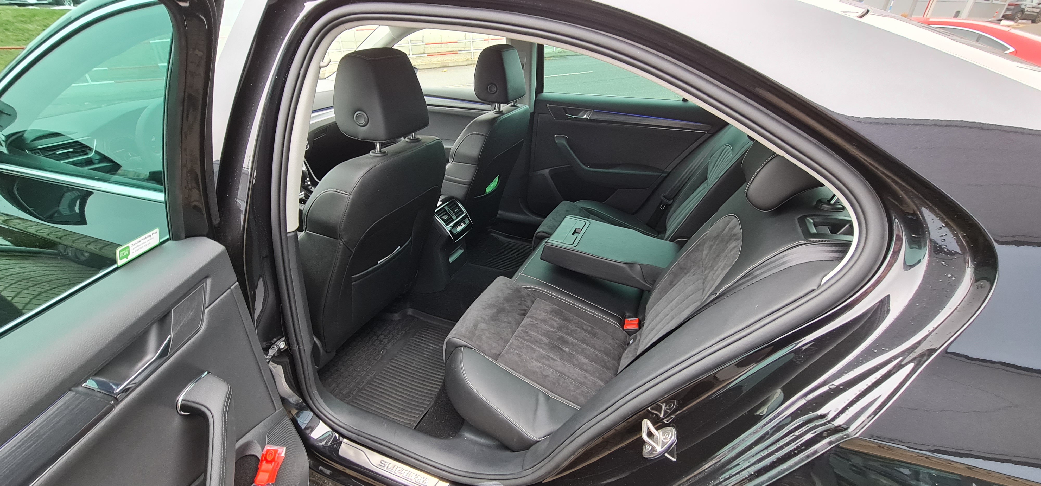 European Chauffeur Limousine foto 4