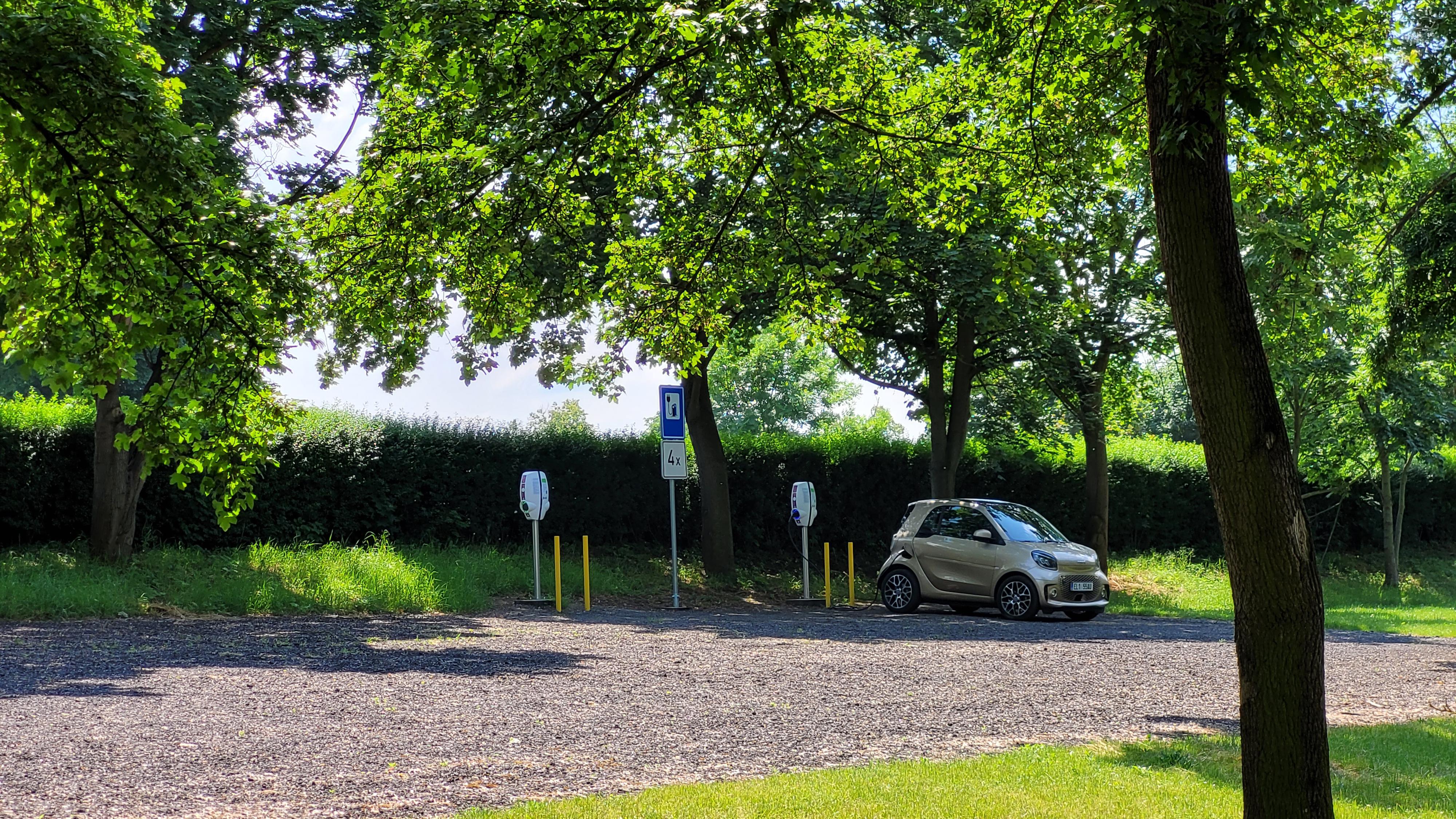 Dobíjecí stanice innogy foto 2