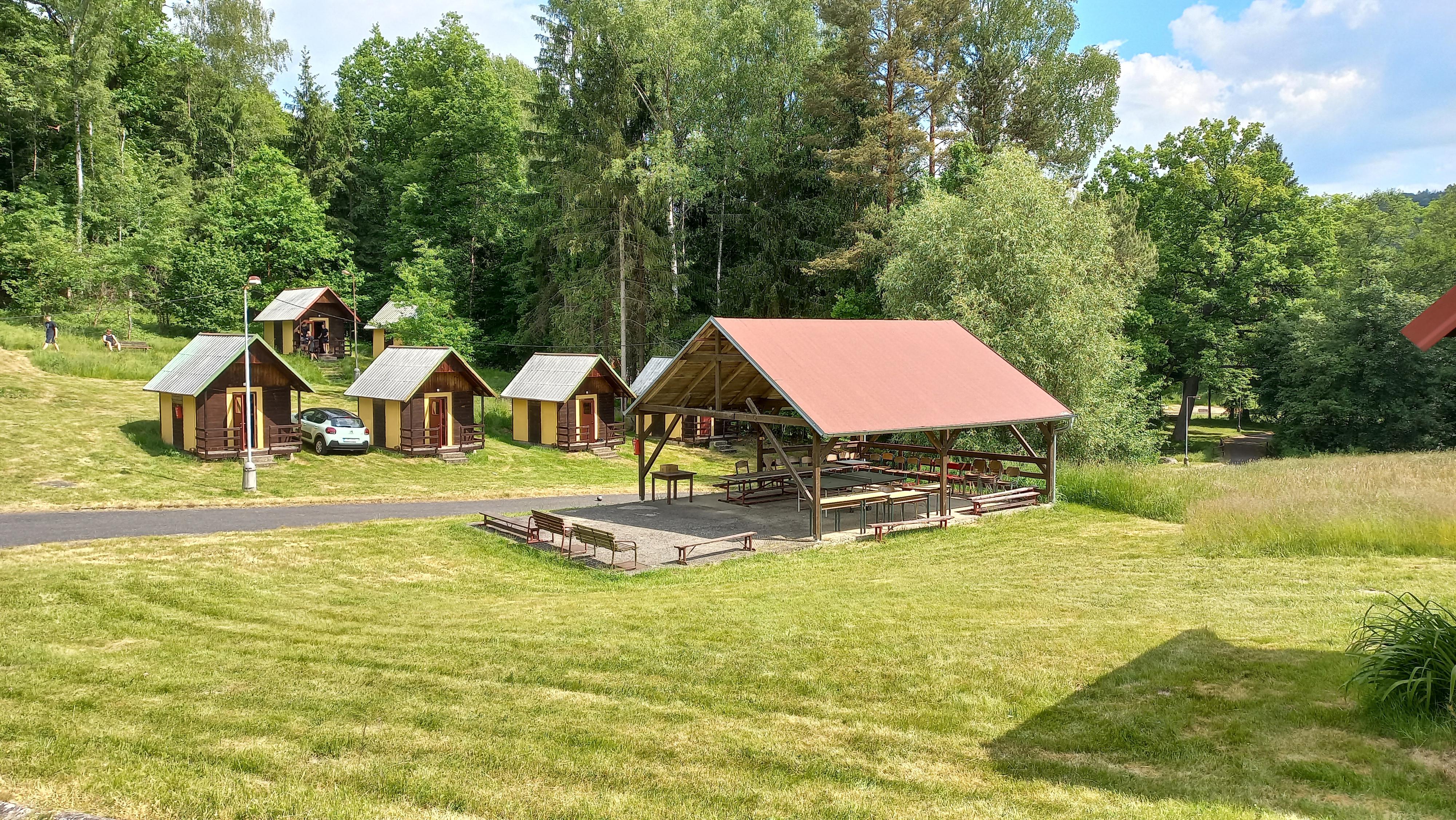 Chatová osada Zdravotník foto 1