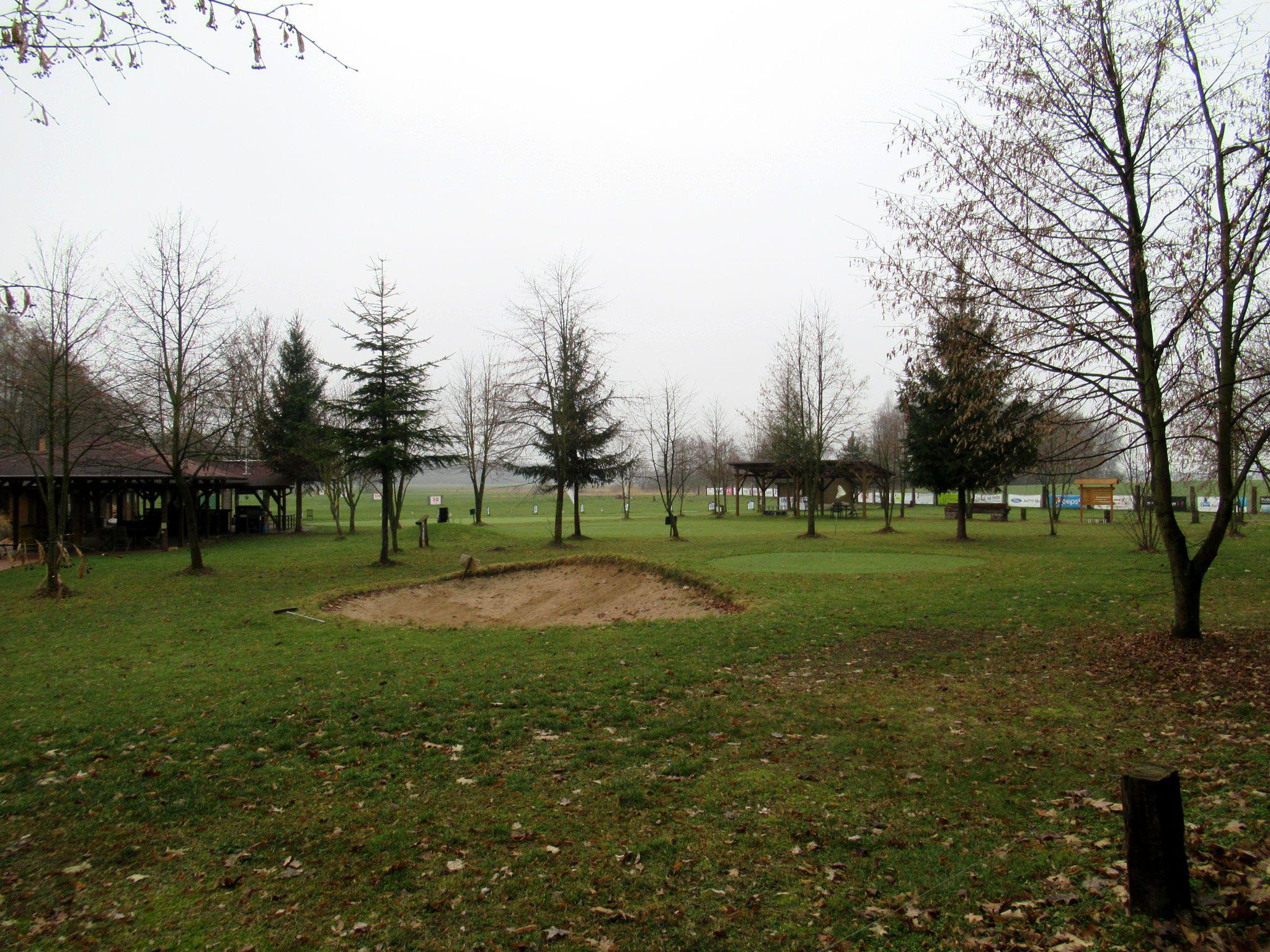 Golf Club Pardubice - Půjčovna lodí foto 6