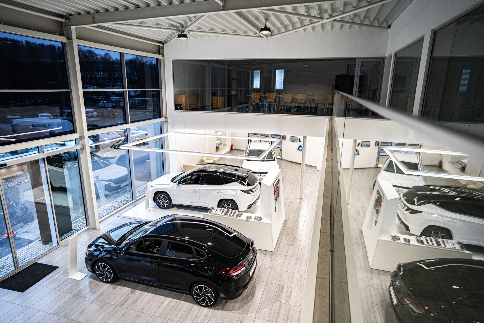 Hyundai AUTO IN foto 2