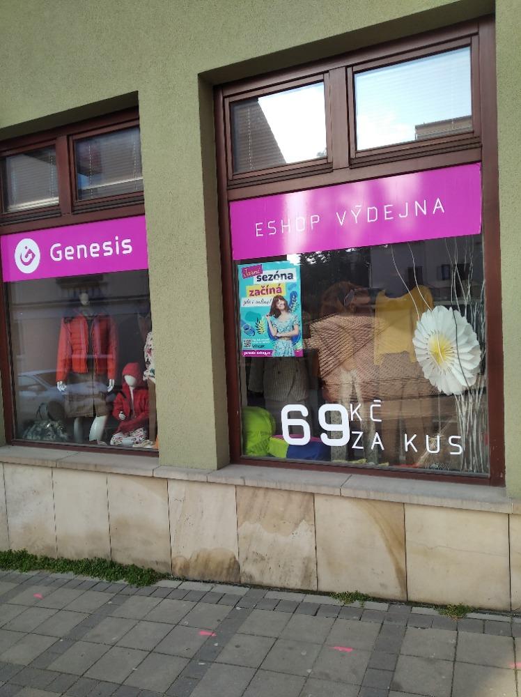 Genesis foto 2