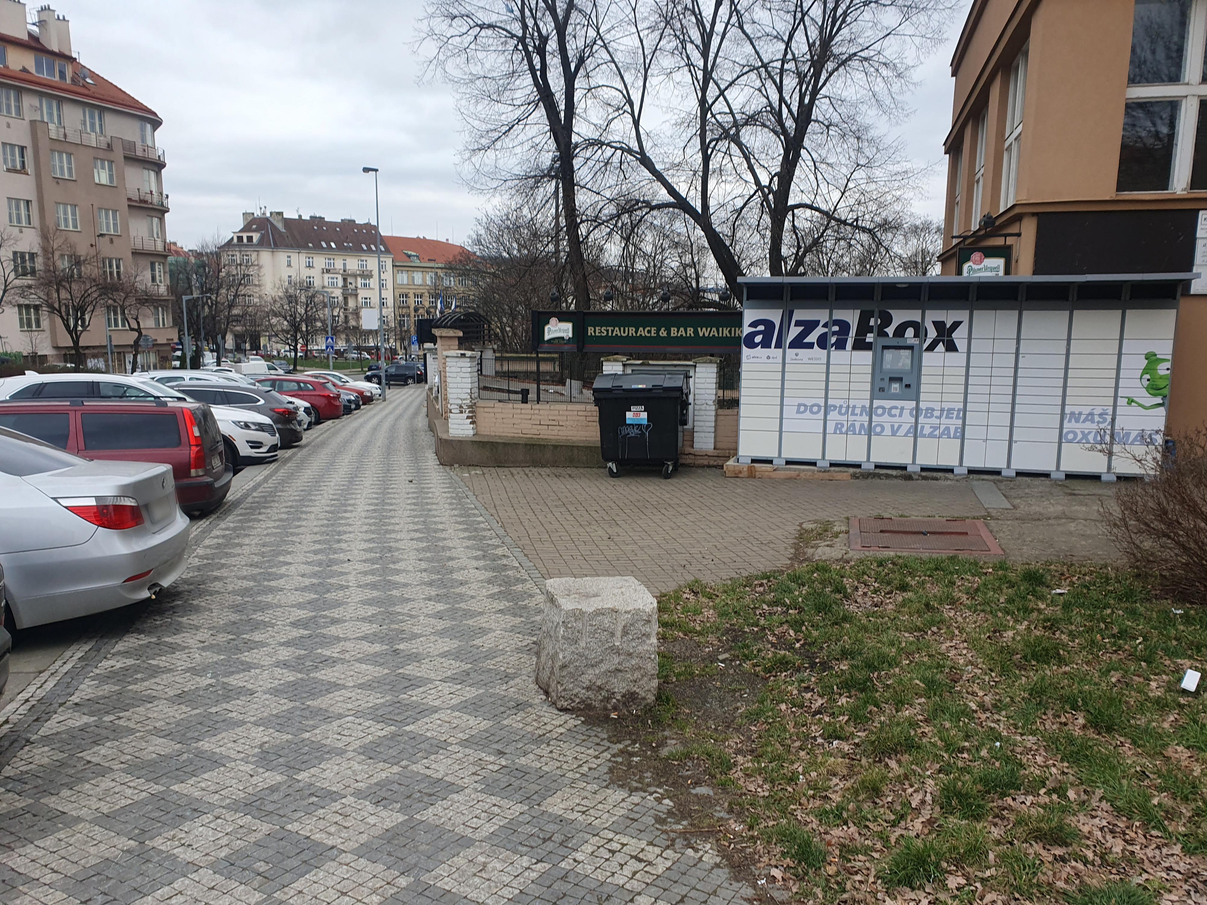AlzaBox foto 2