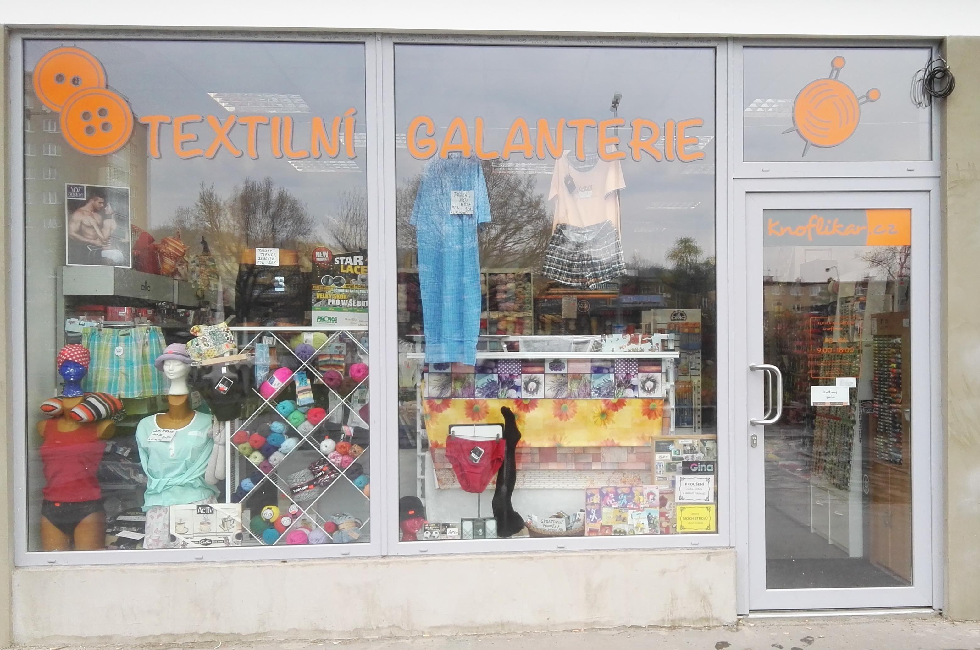 Knoflíkář Hájek foto 1