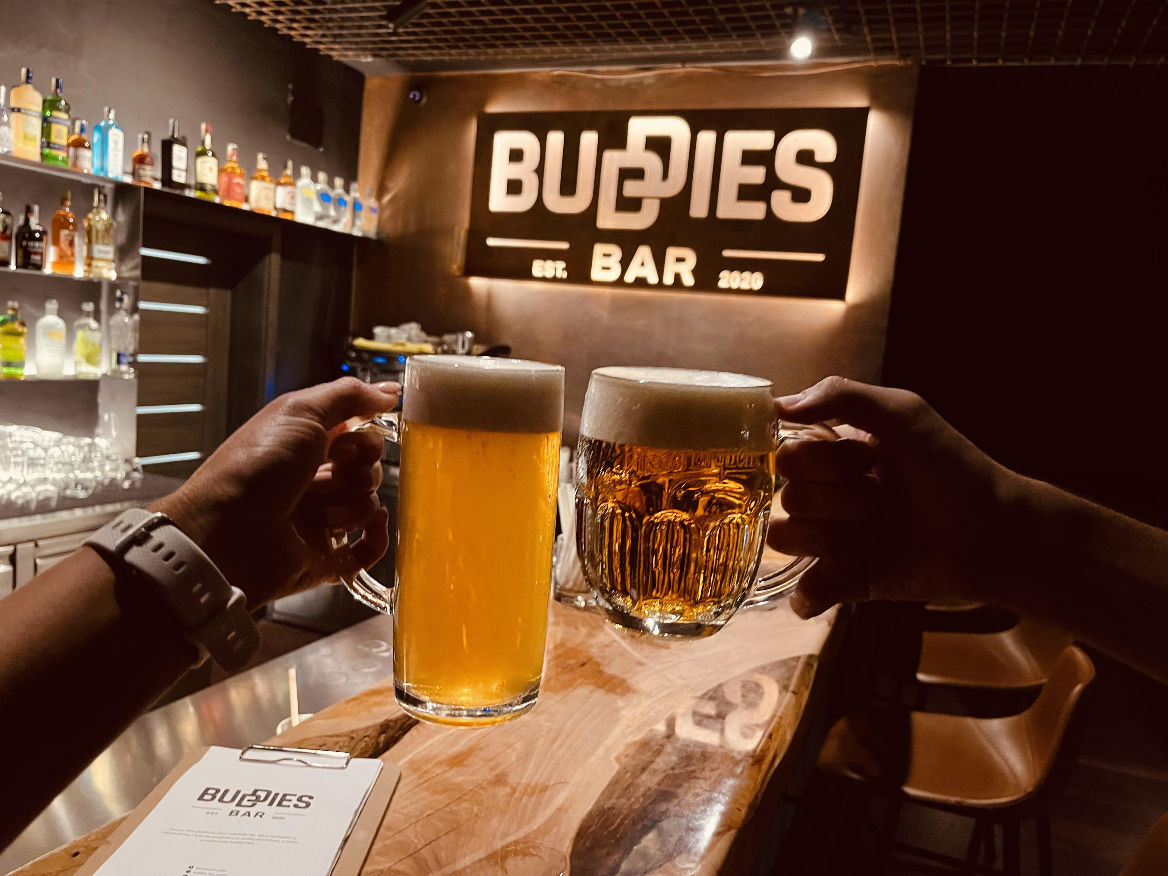 Buddies bar foto 4