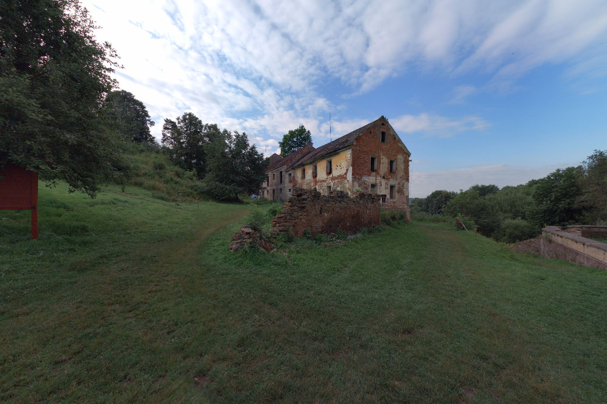 Pod střechou foto 2