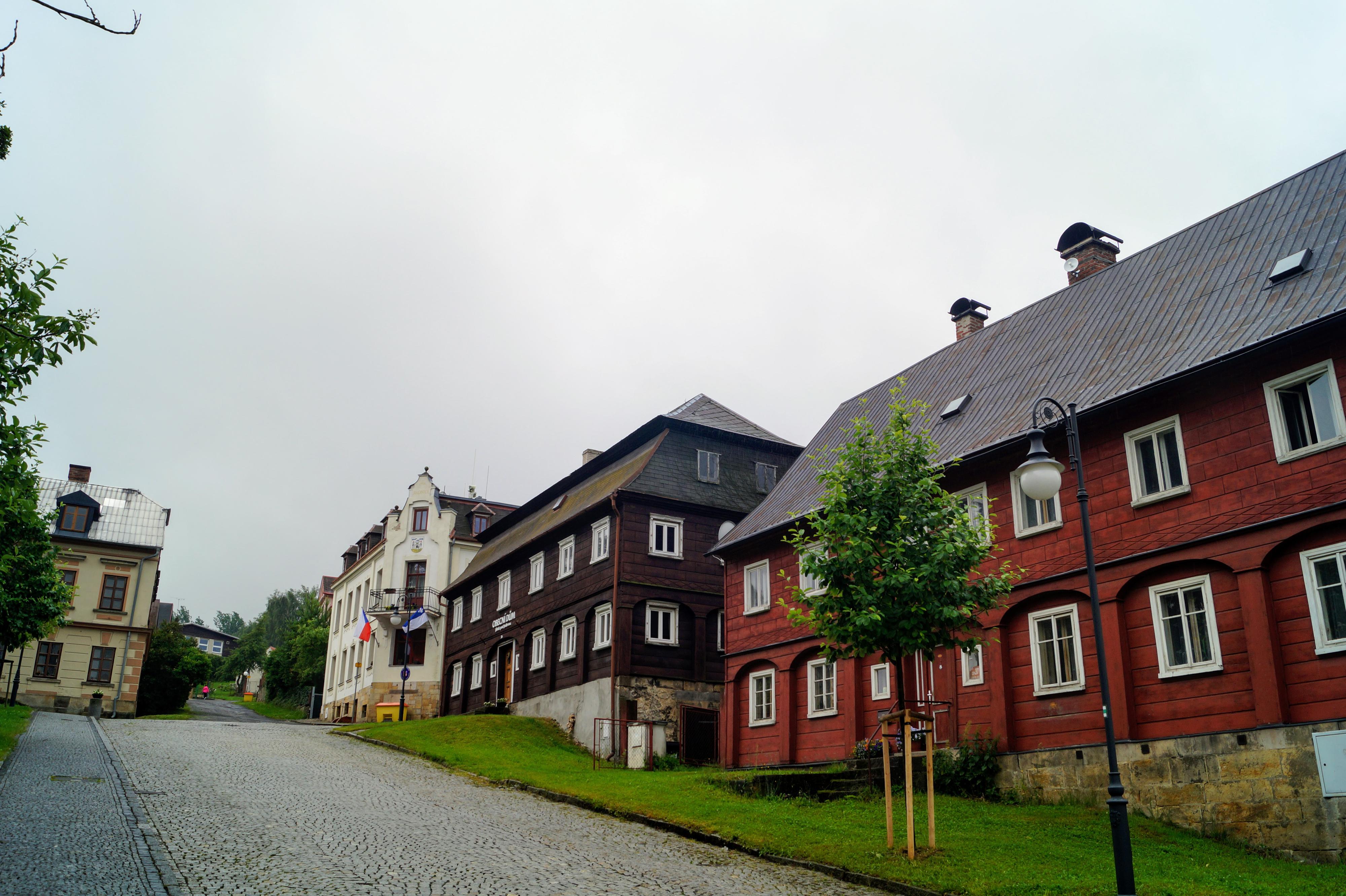 Jiřetín pod Jedlovou - obecní úřad foto 2