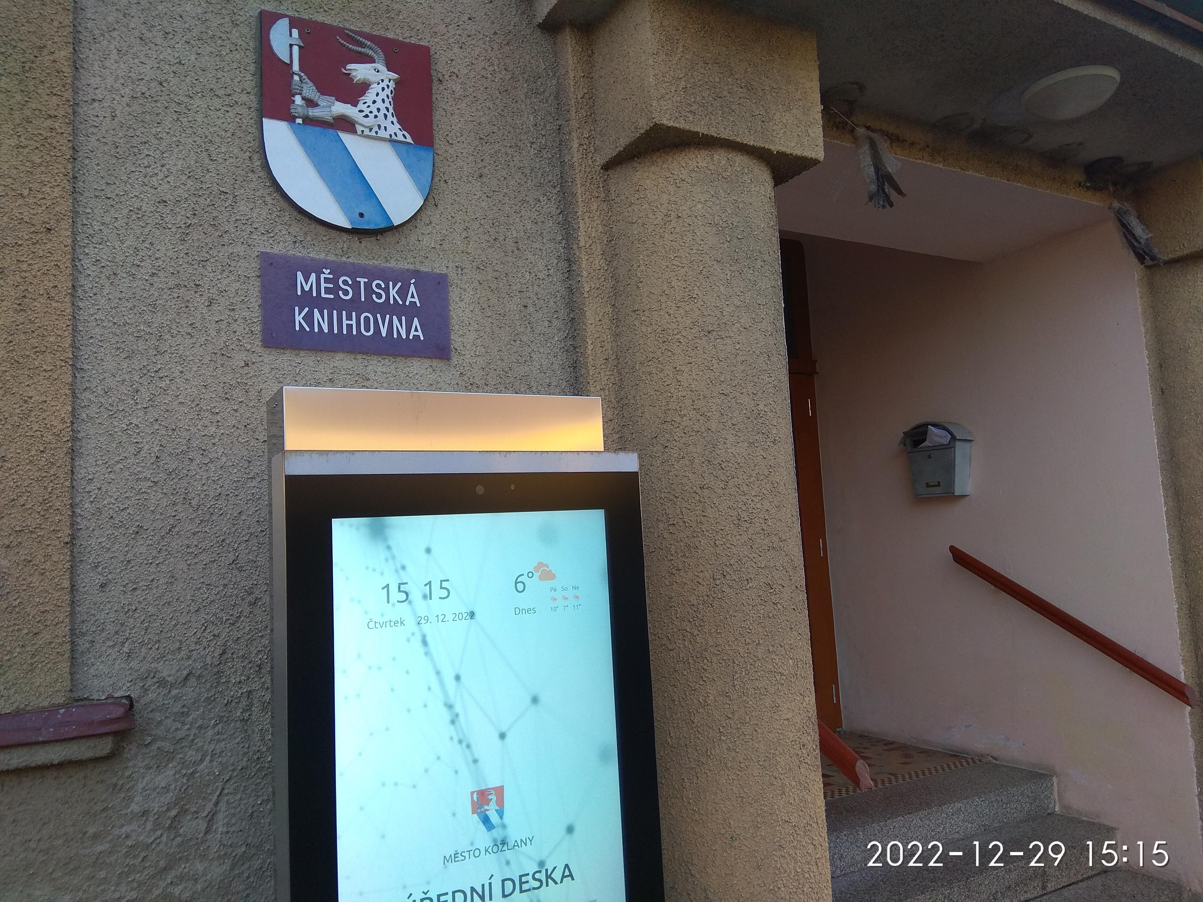 Městská knihovna Kožlany foto 2