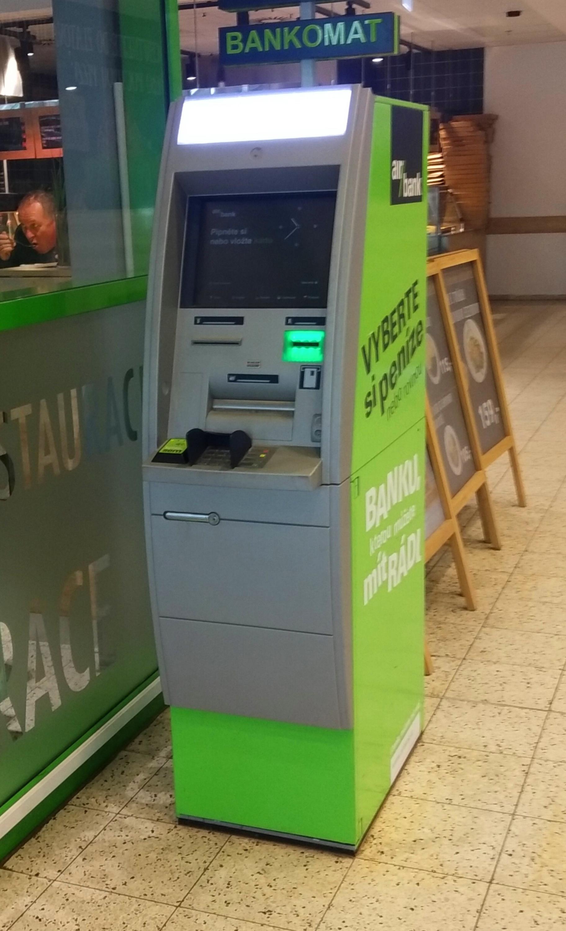 Bankomat Fio banky foto 2