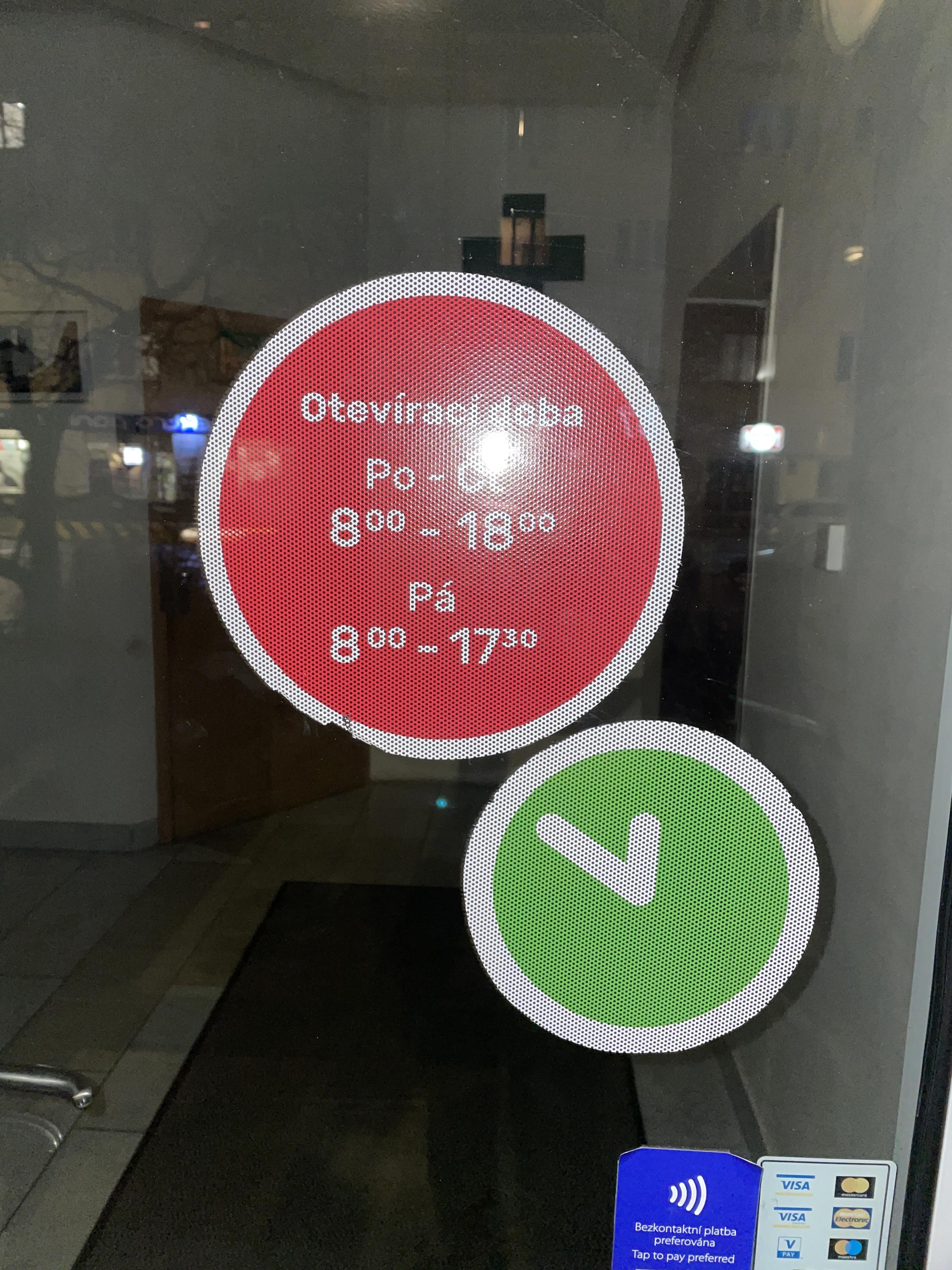 Místní Lékárna Na Pankráci foto 4