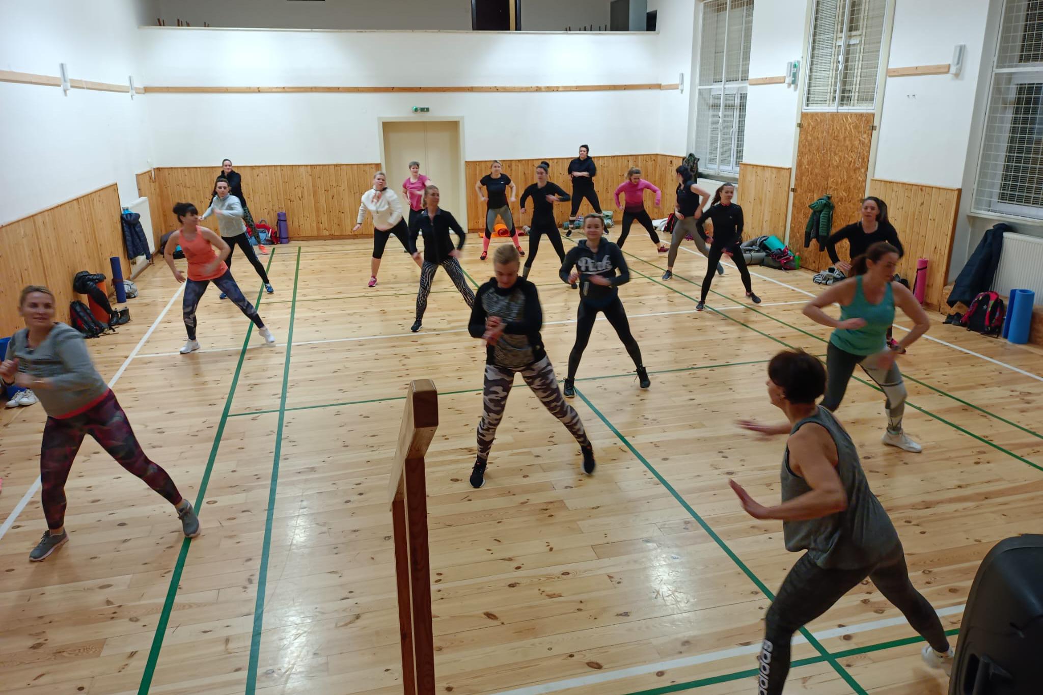 Cvičení s Petrou Jahoda Pěnkavovou