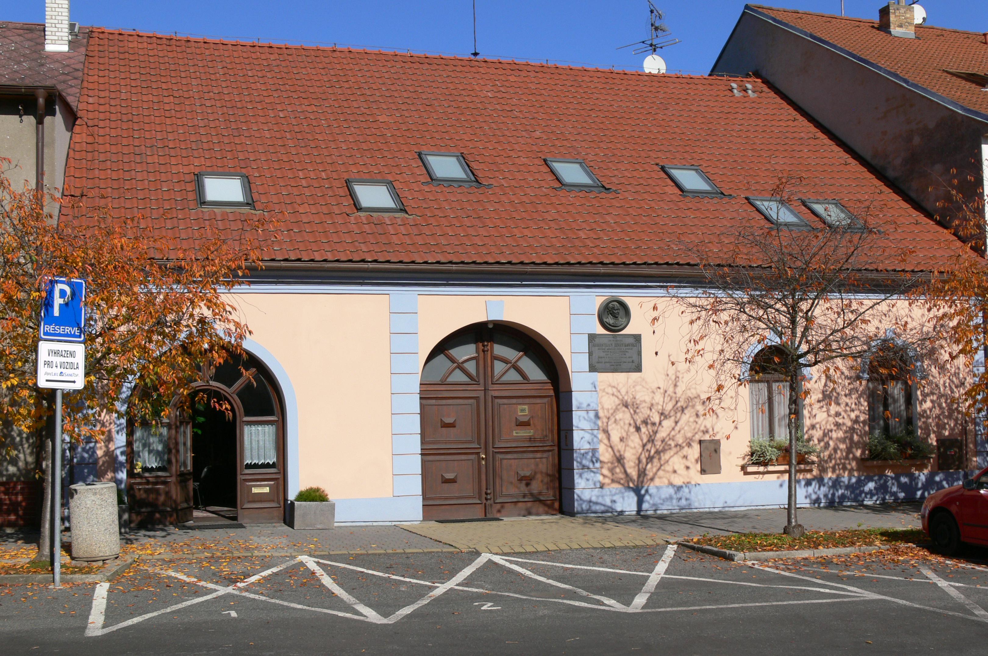 PIPEPLAST-SANITOP s.r.o.