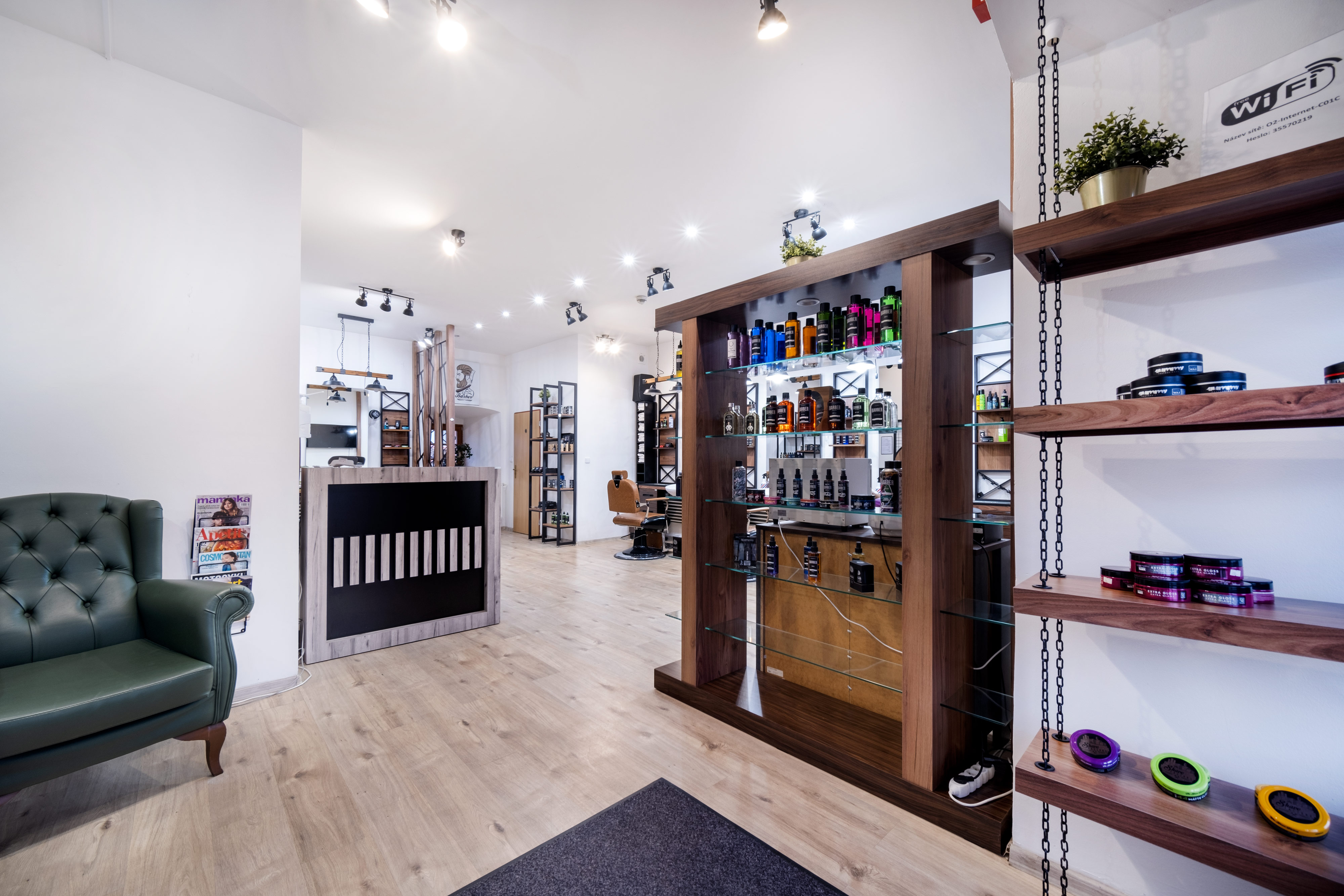 TREND BARBER SHOP foto 2