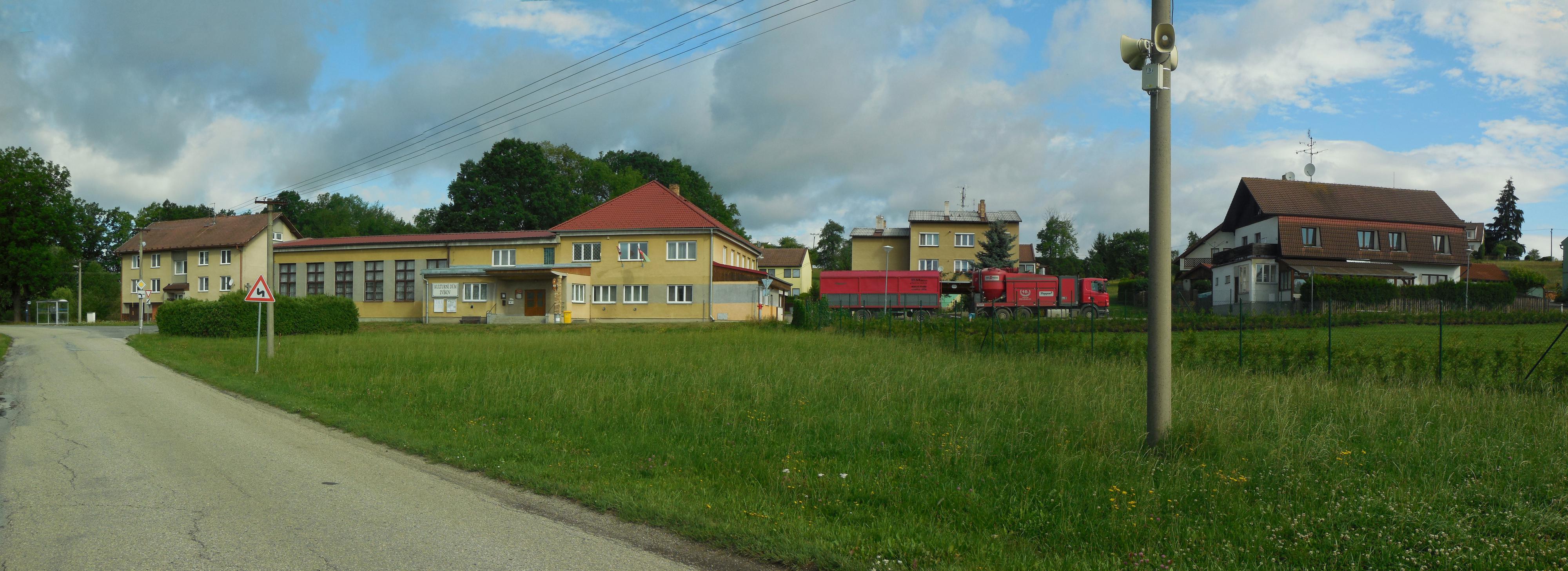 Obecní knihovna Zvíkov foto 1