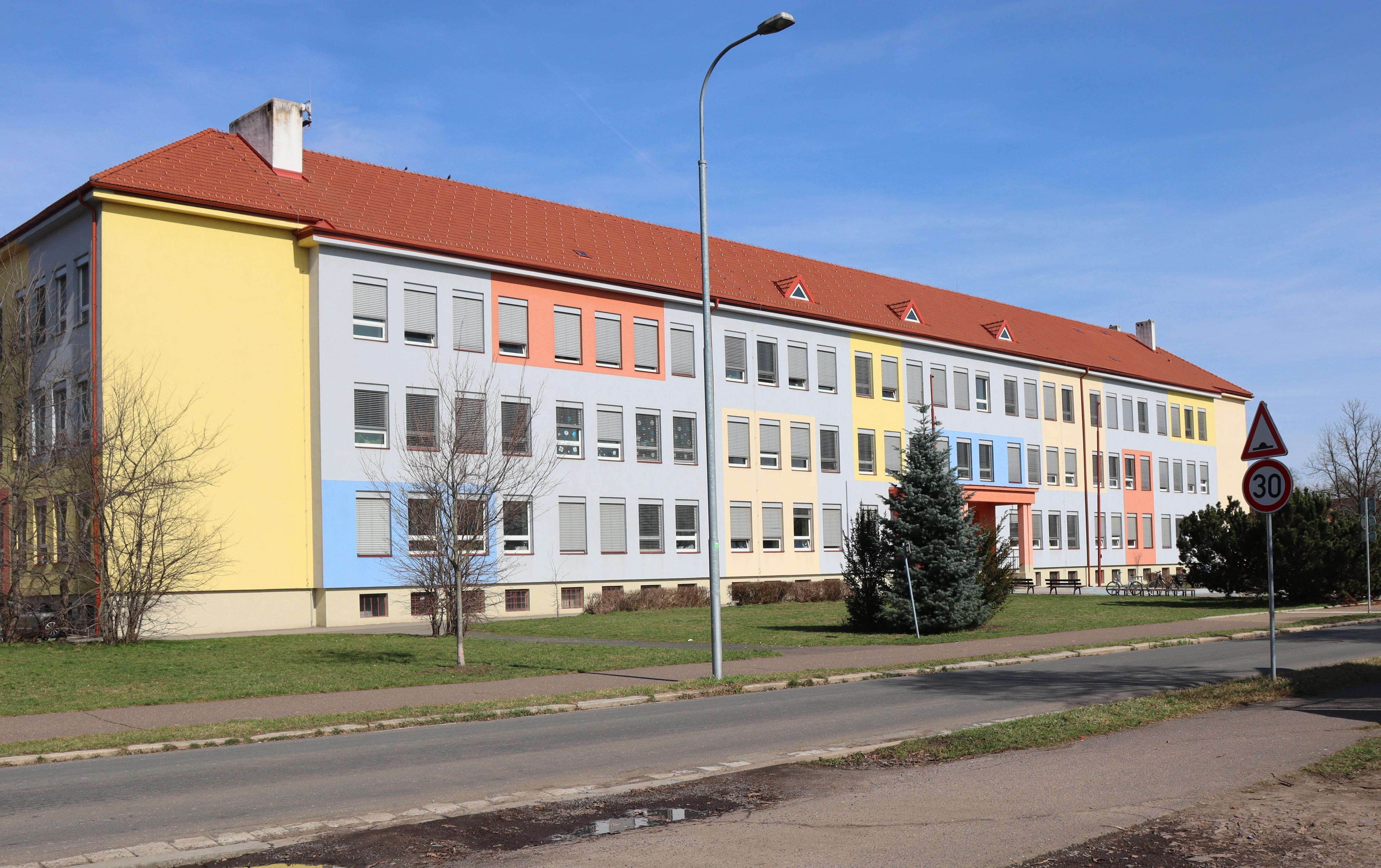 ZŠ Pardubice, Staňkova foto 3