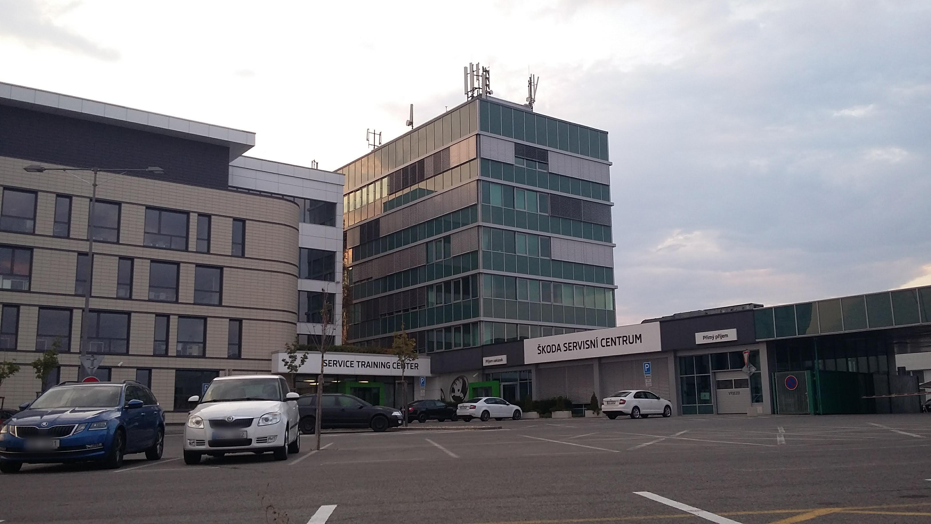 ŠKODA Servisní centrum foto 2