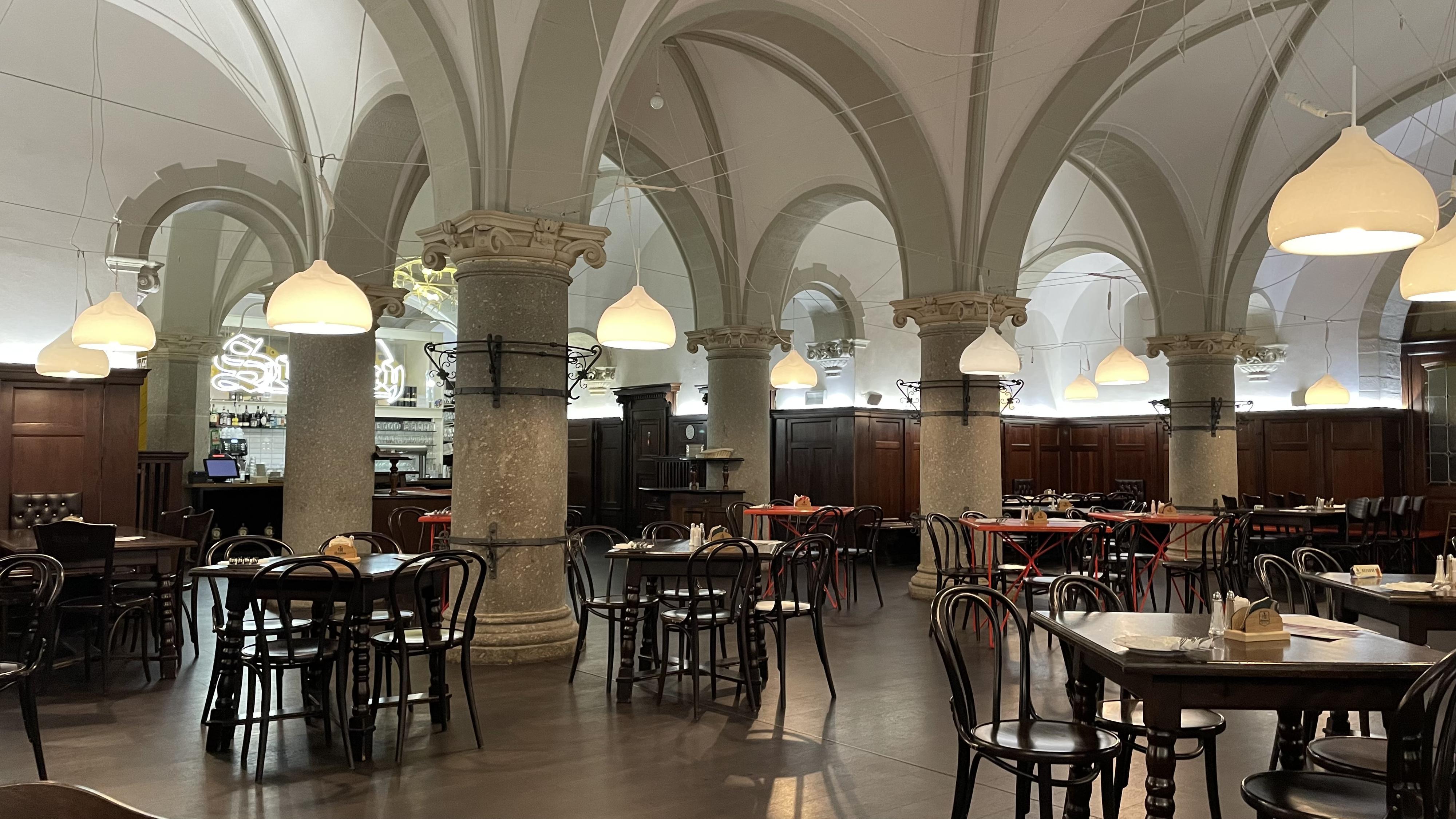 Restaurace Radniční sklípek foto 6