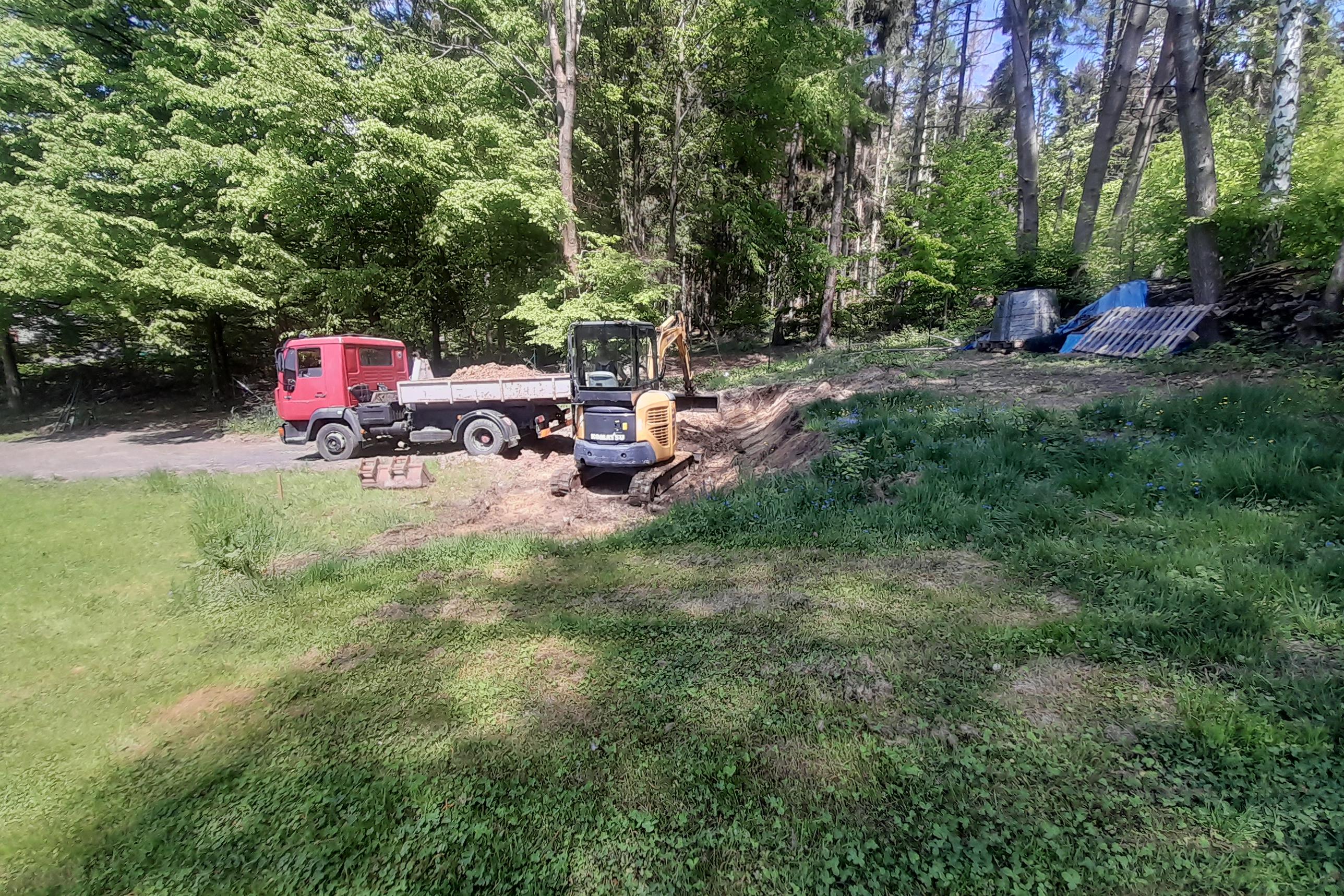 Zemni práce Horčička