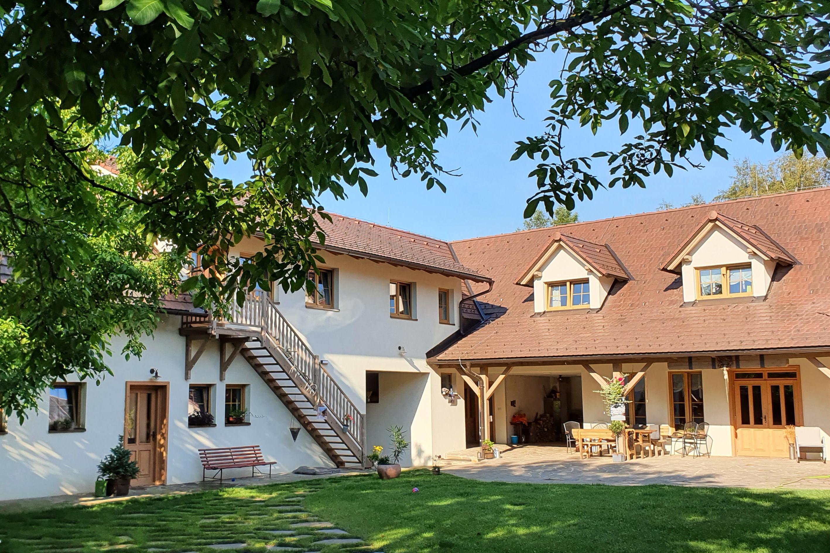 Agropenzion a farma rodiny Hajátkovy