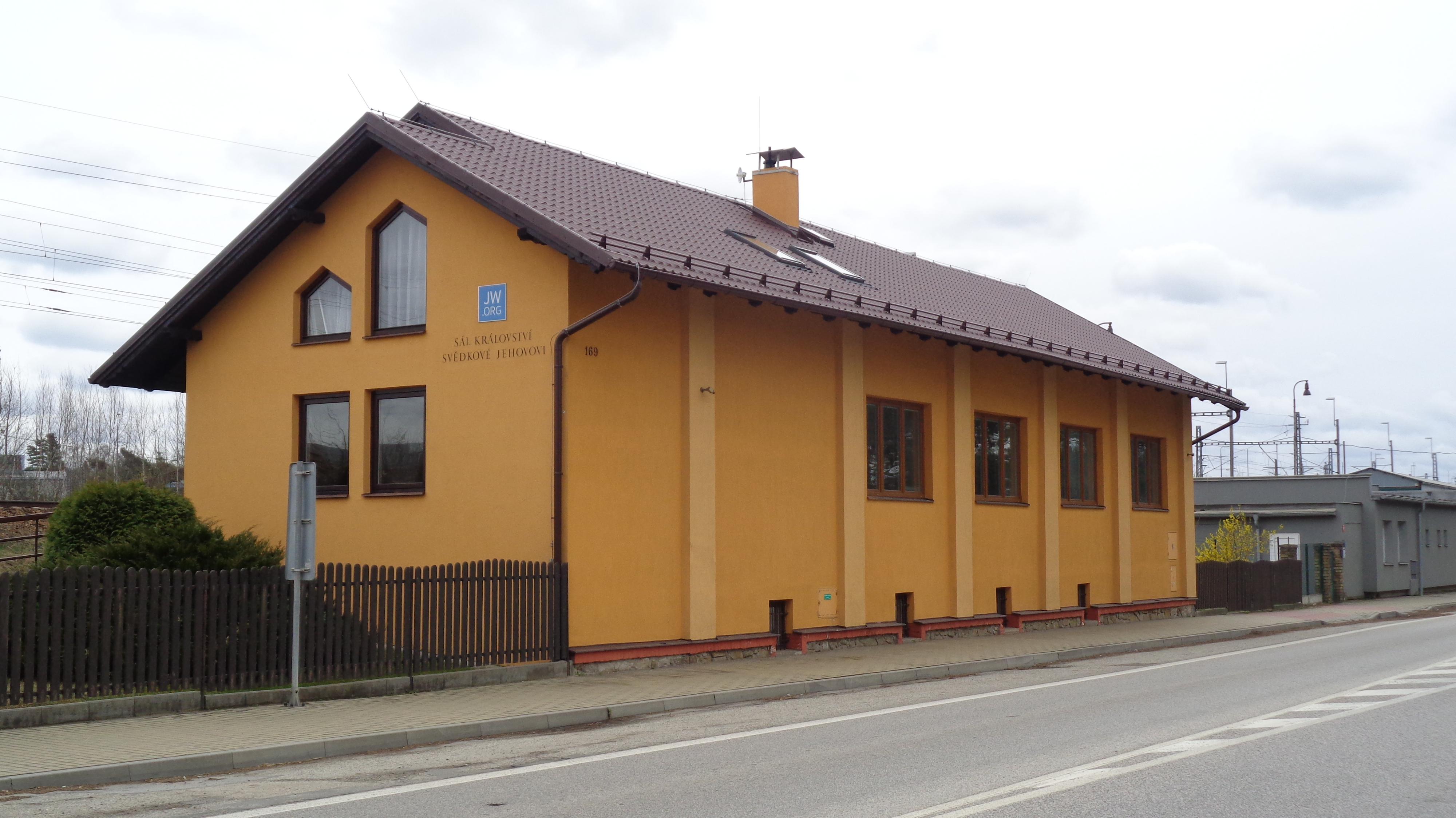 Náboženská společnost Svědkové Jehovovi foto 4