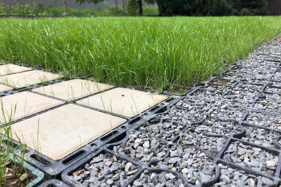 ECORASTER ekologická drenážní dlažba a zpevnění