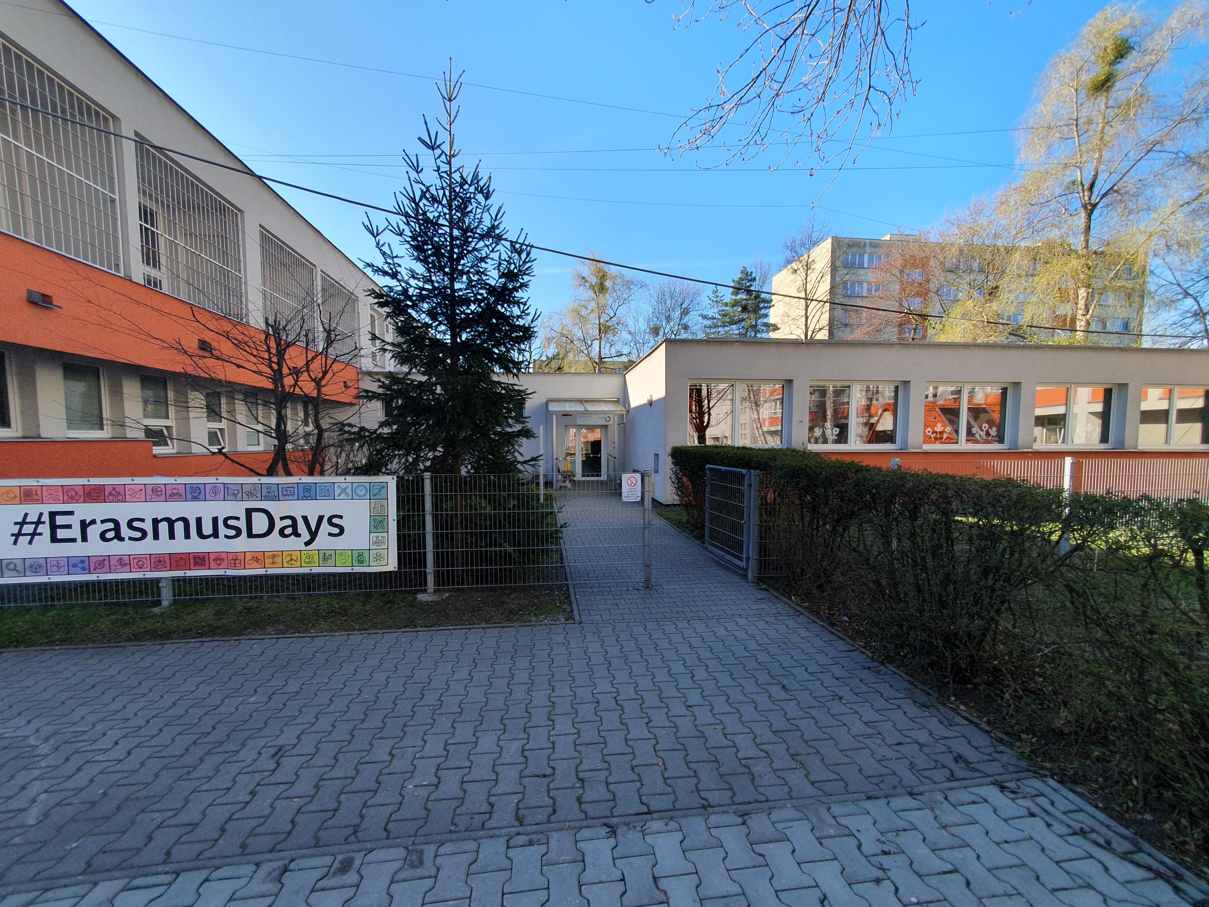 ZŠ Frýdek-Místek, Pionýrů foto 3