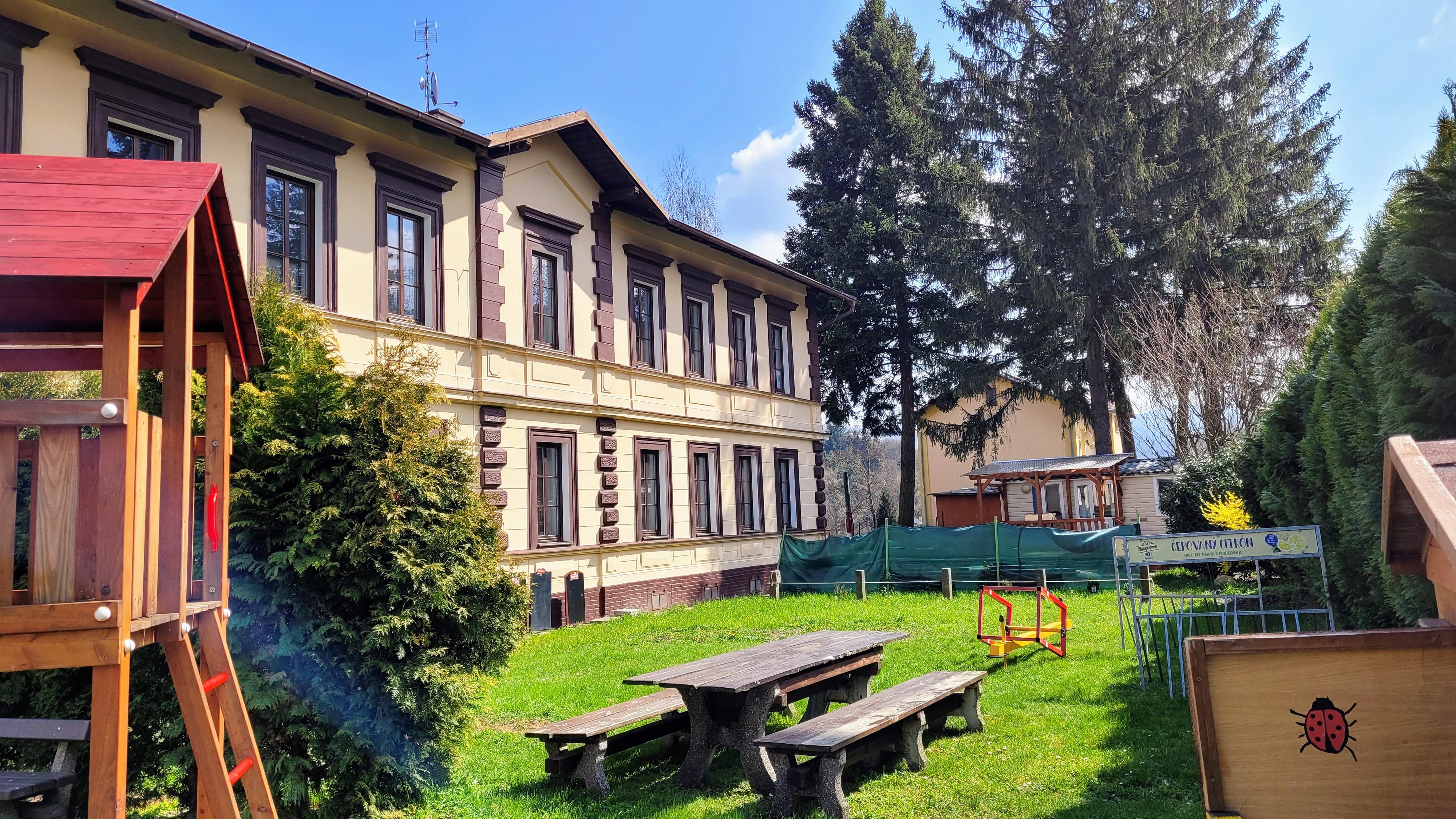 Penzion Betty - restaurace foto 3