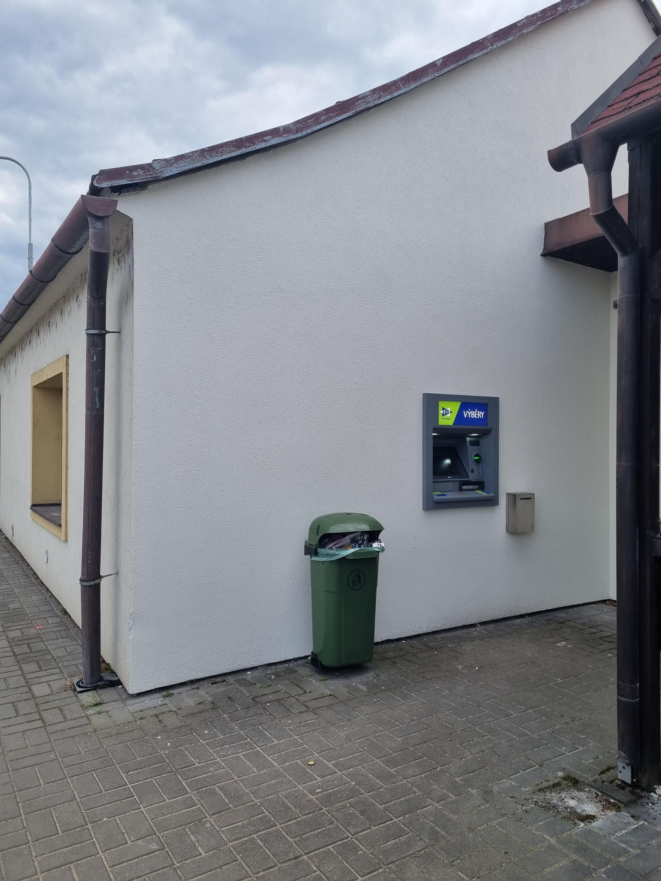 Bankomat Fio banky foto 3