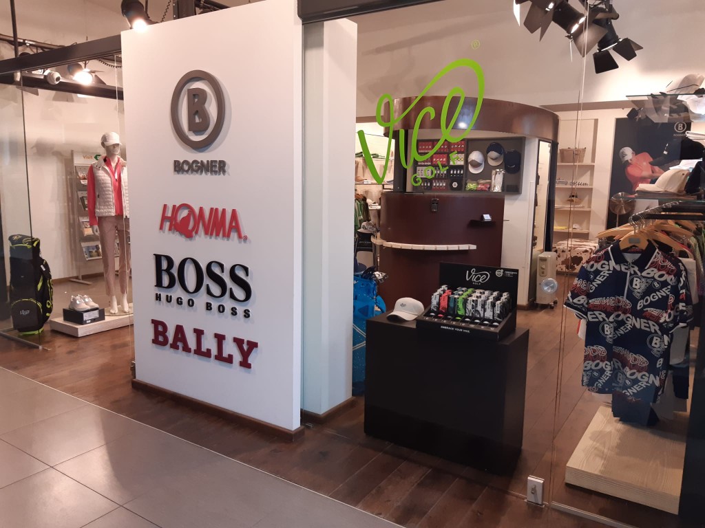 BOGNER SHOP foto 2