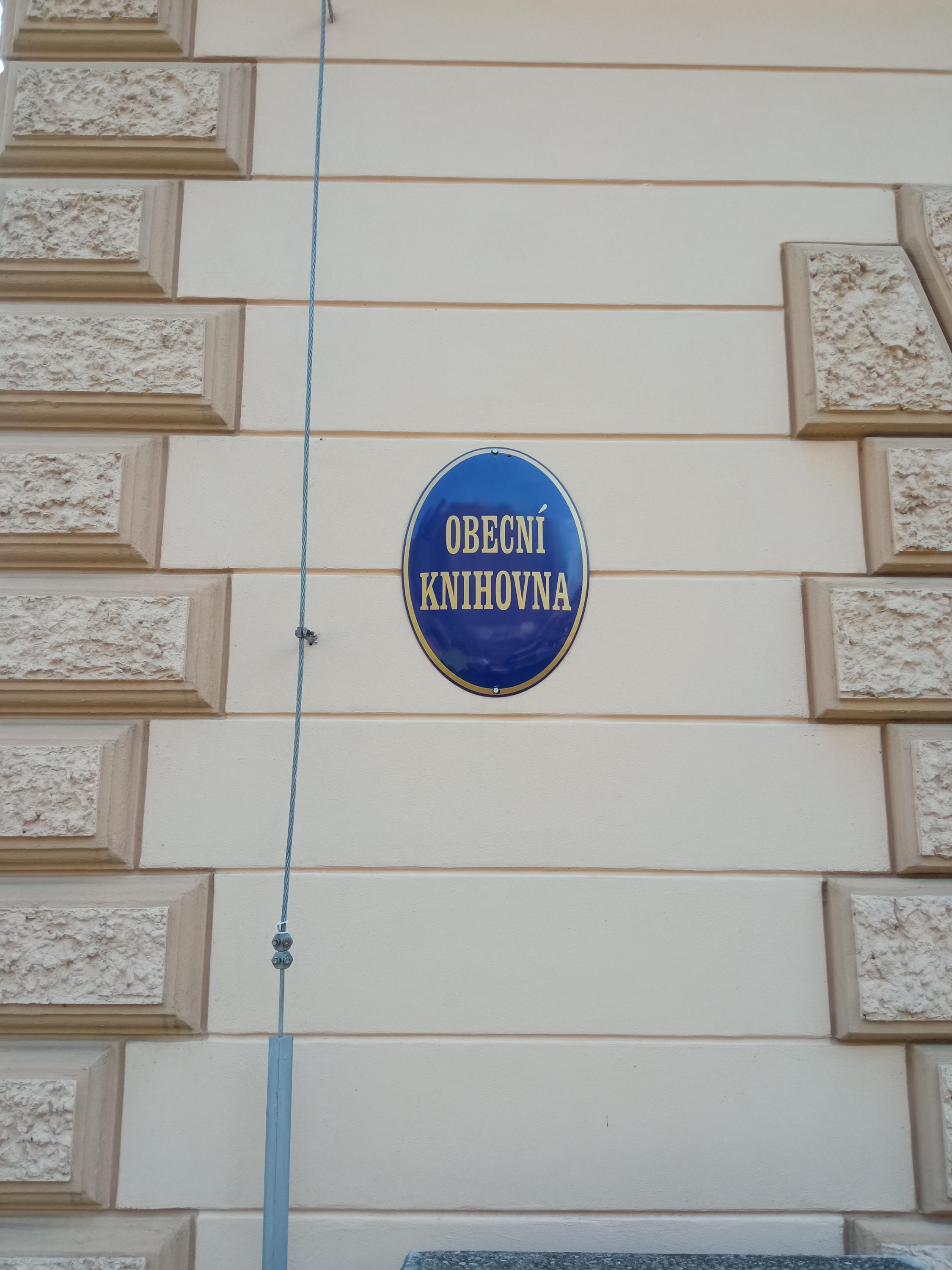 Místní knihovna v Telnici foto 5