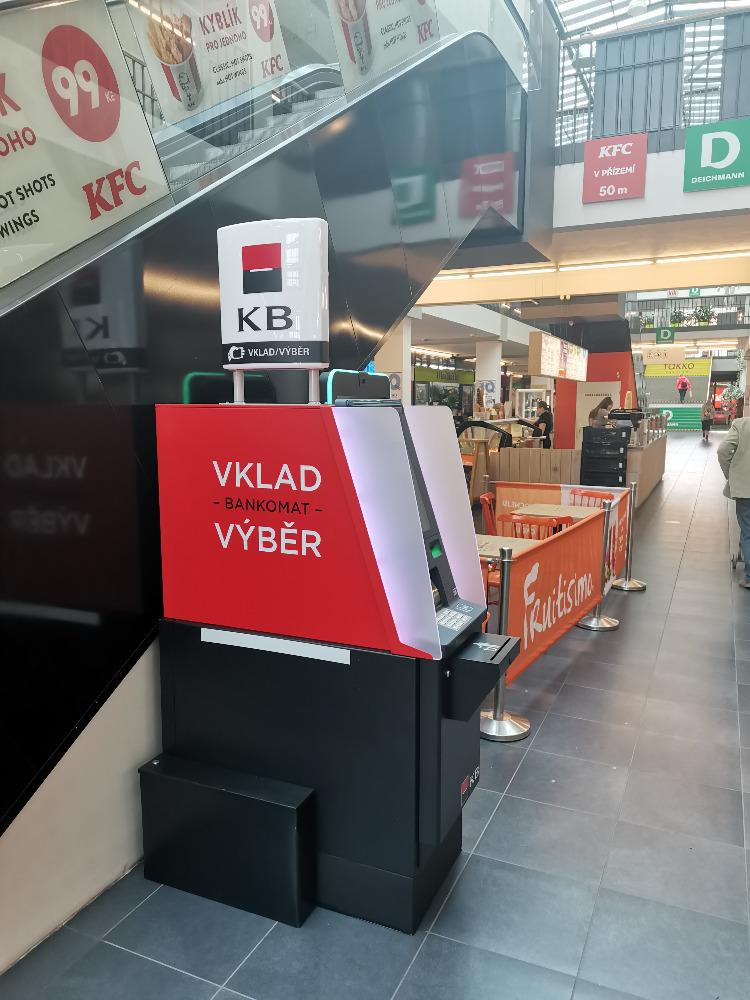 Bankomat Komerční banky foto 2