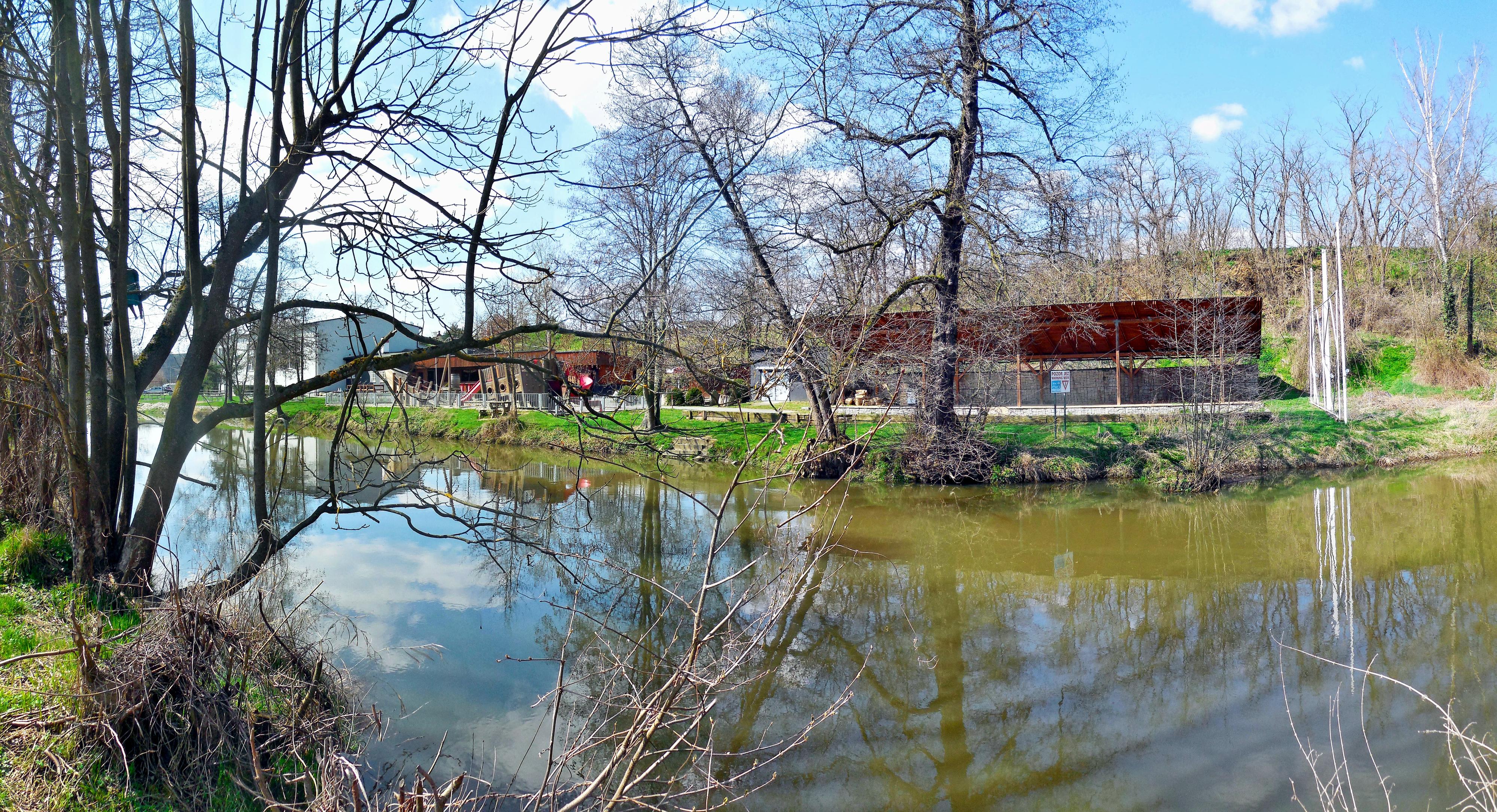 Plovárna Hradiště - restaurace foto 4