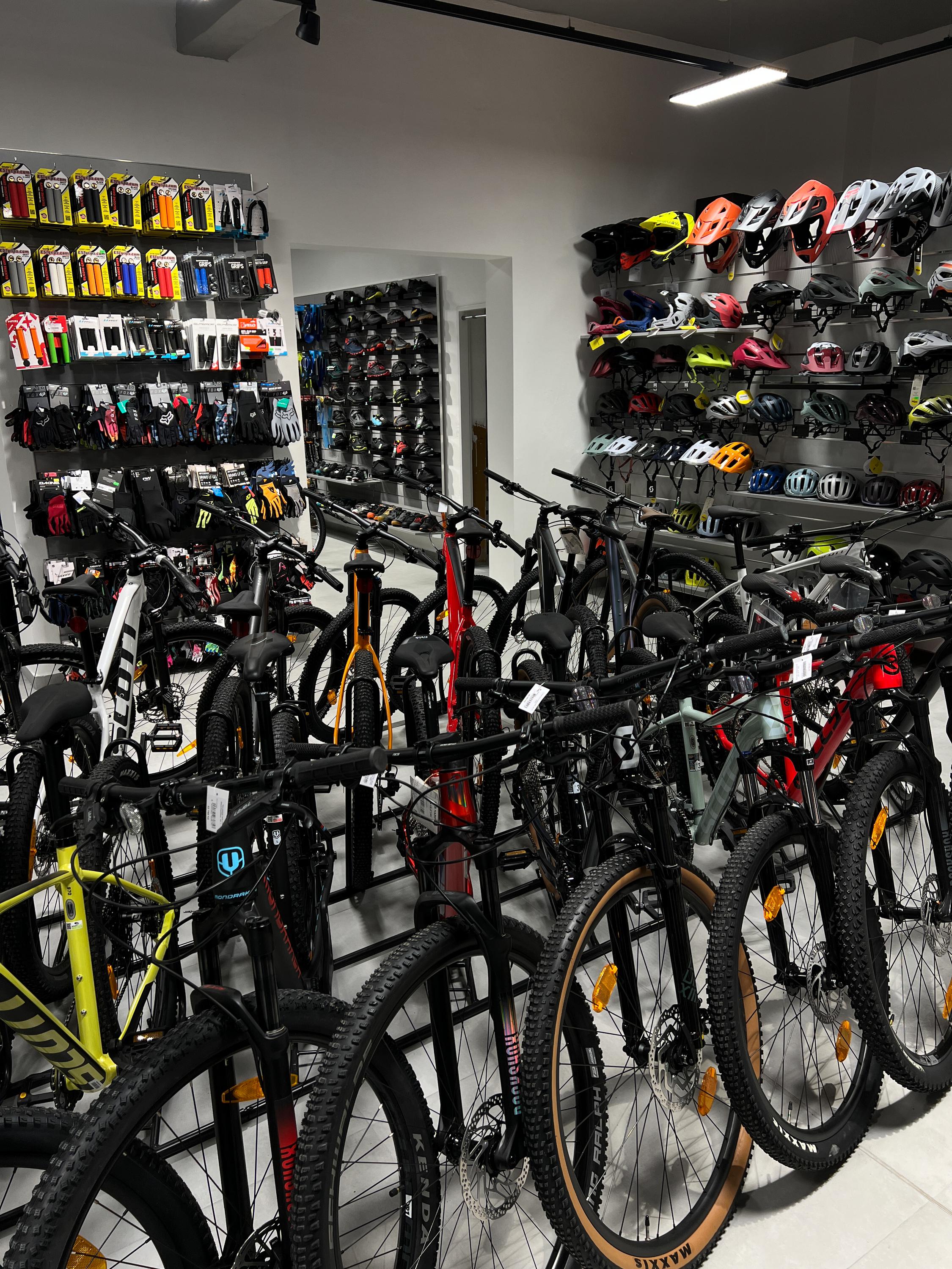 SportBart - cyklocentrum foto 3