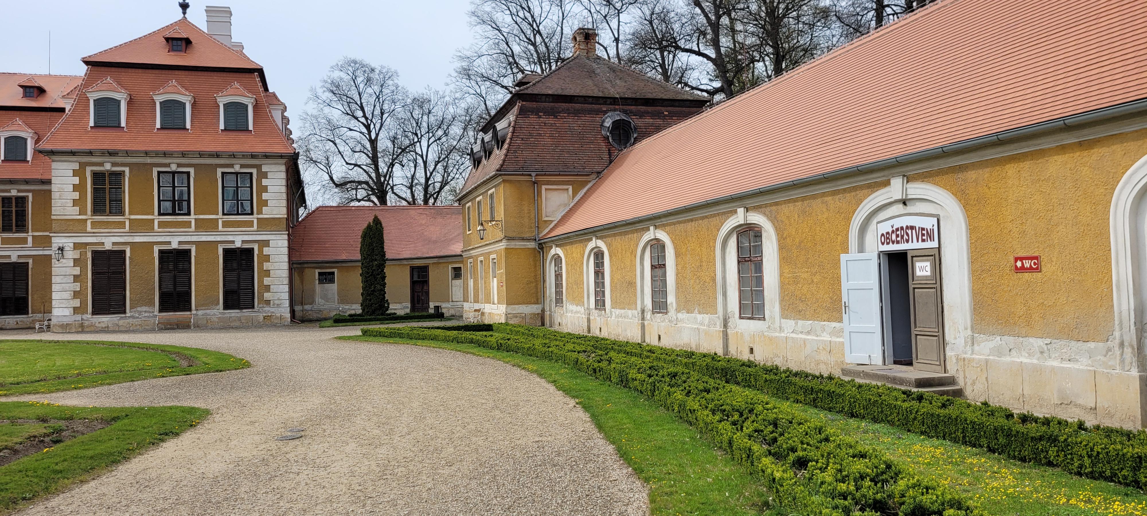 Zámecký bufet foto 2