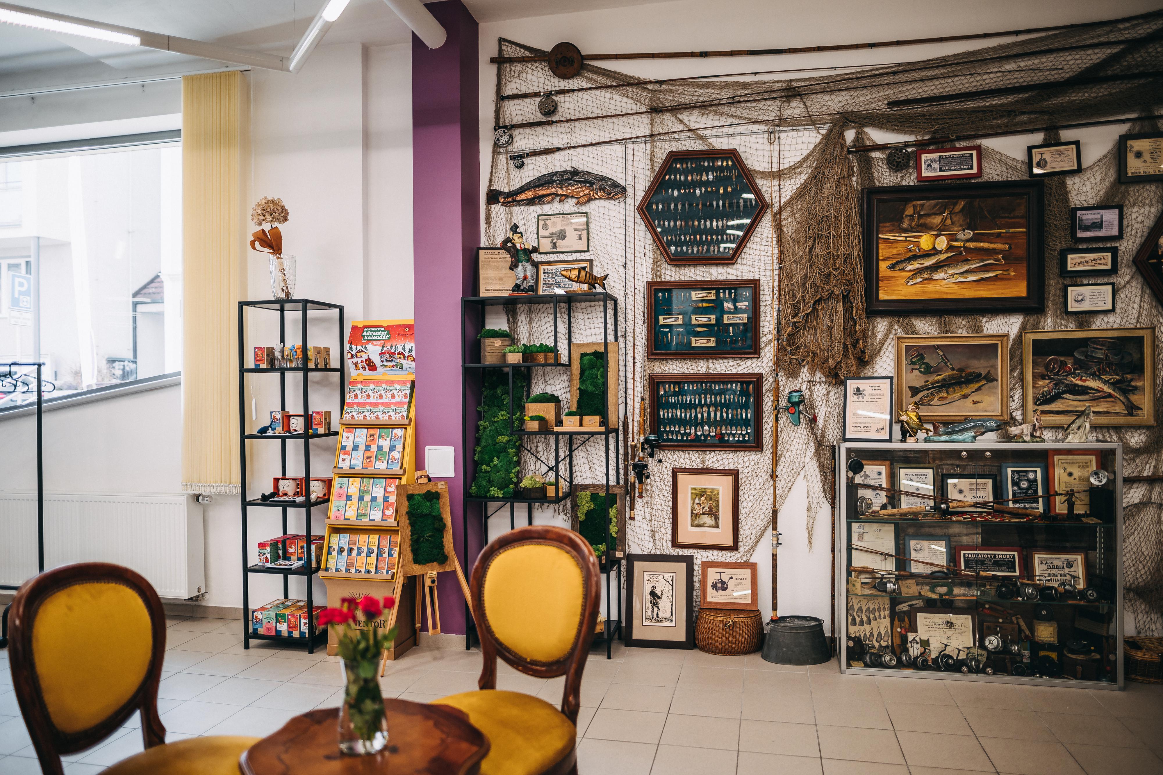 NAGA - nadační galerie foto 4