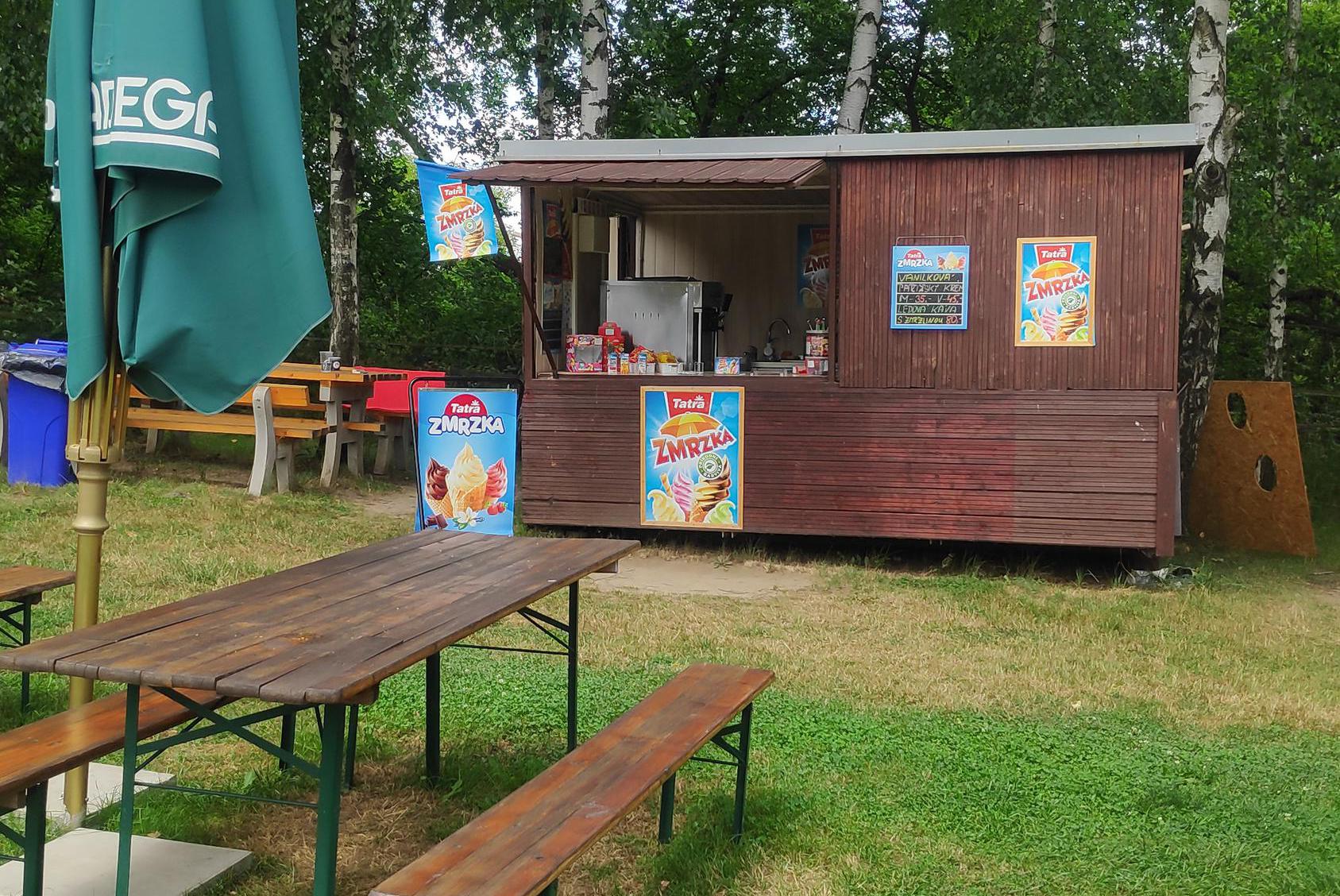 Pavlína Polochová - zmrzlina U Berušky foto 1