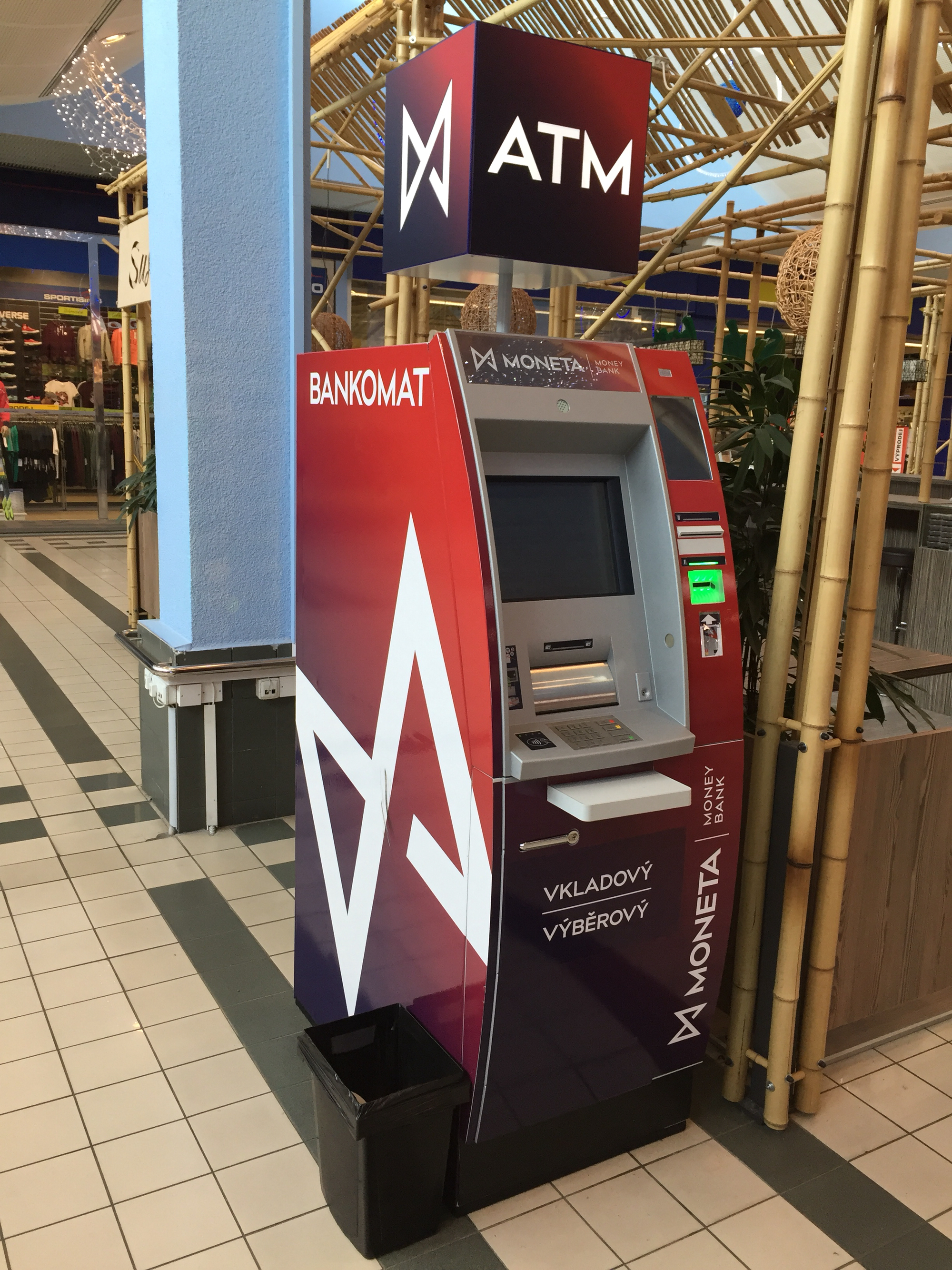 Bankomat MONETA Money Bank vkladový foto 2