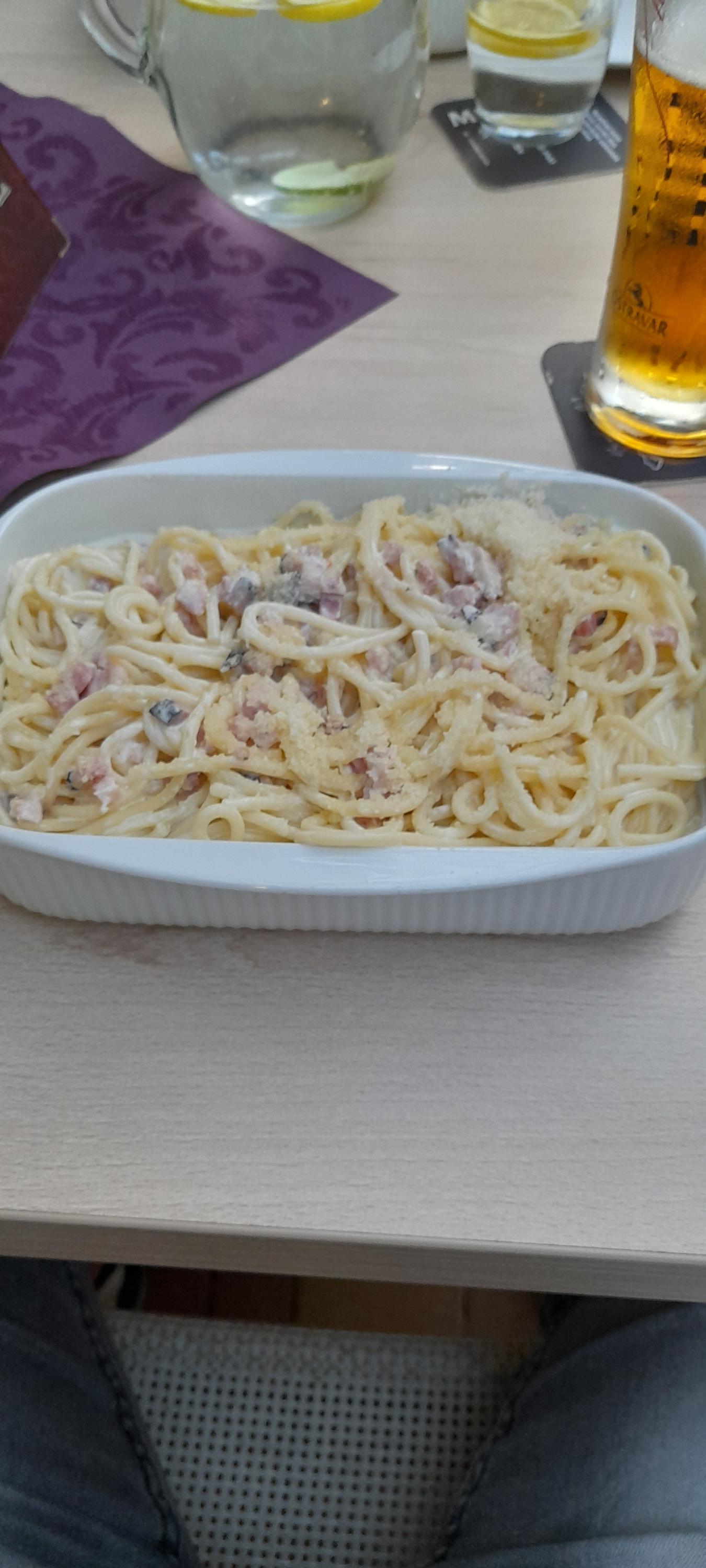 Restaurace Vinný dvůr foto 3