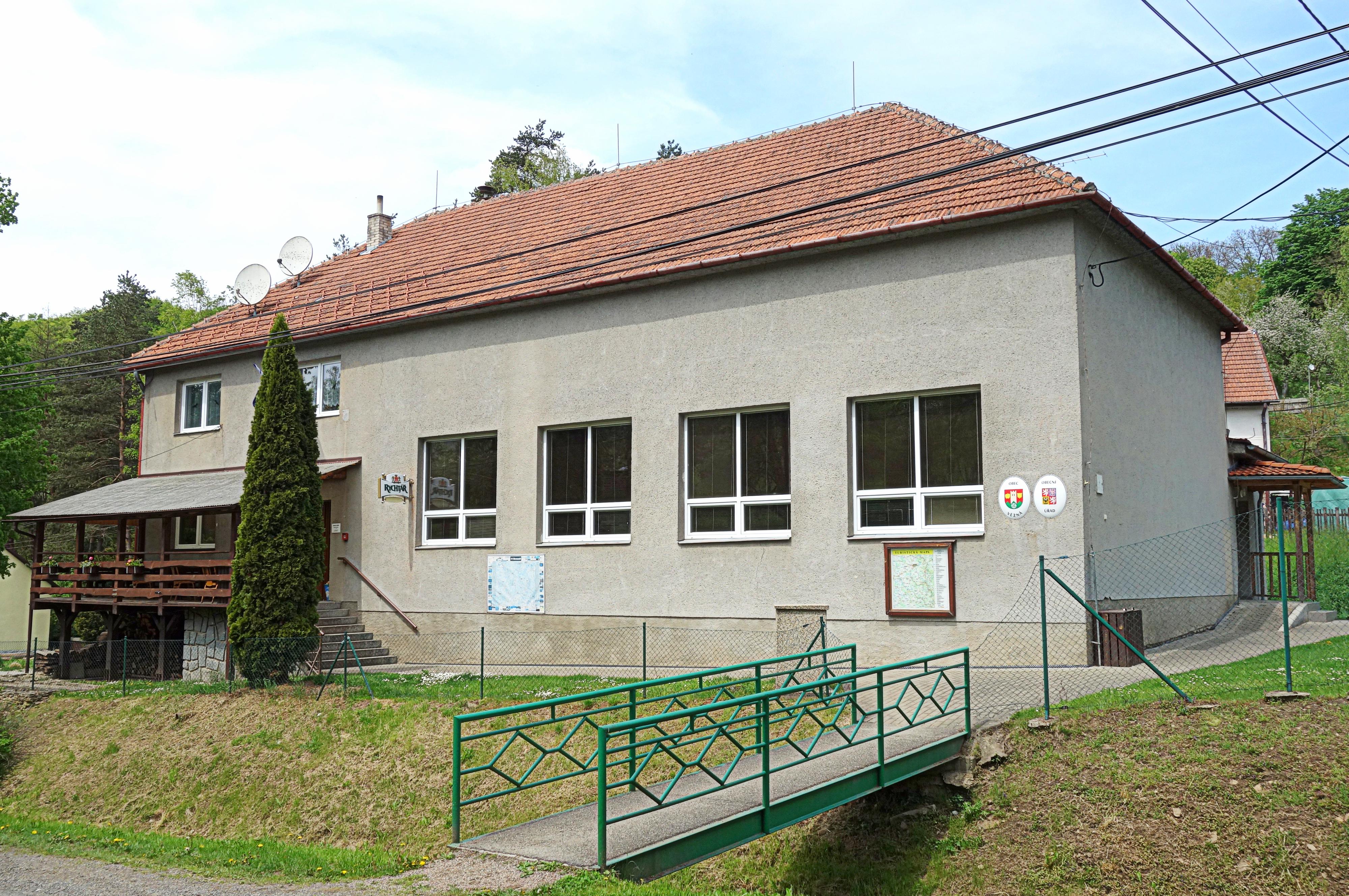 Věžná - obecní úřad foto 2